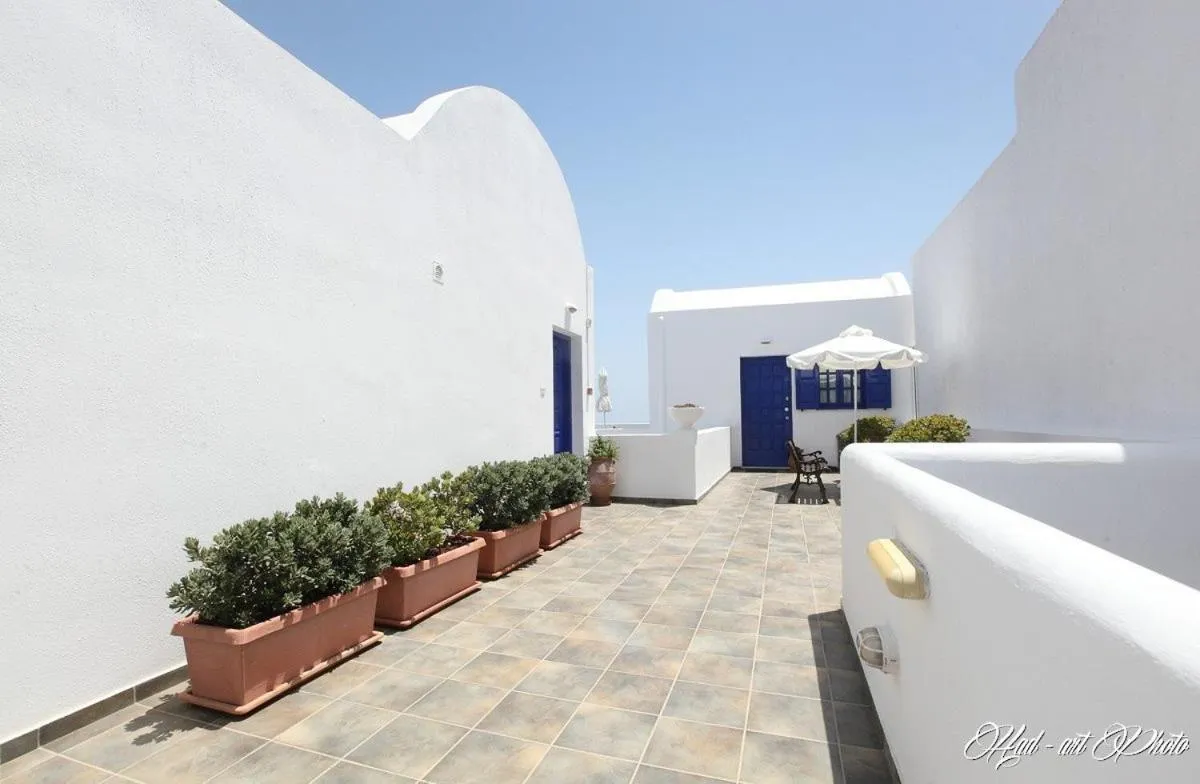 Patio in Villa Happening