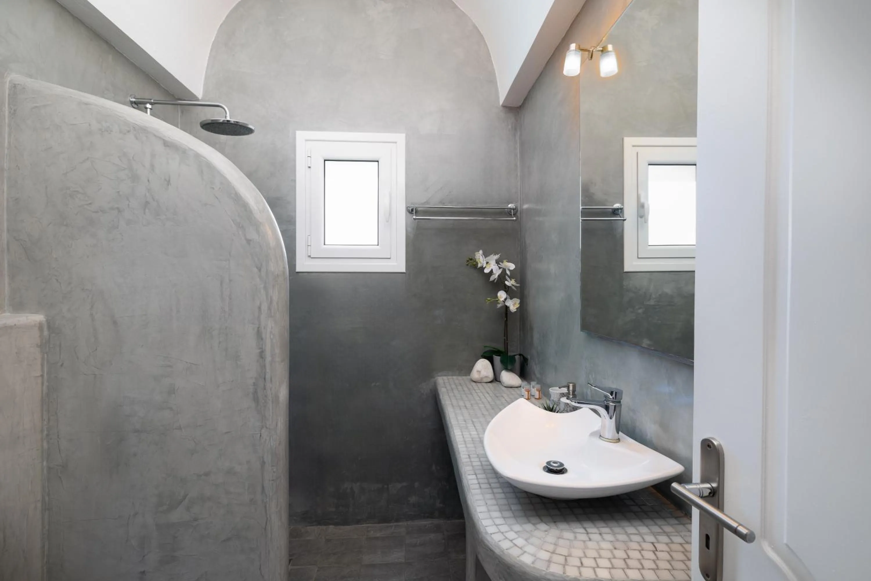 Bathroom in Villa Happening