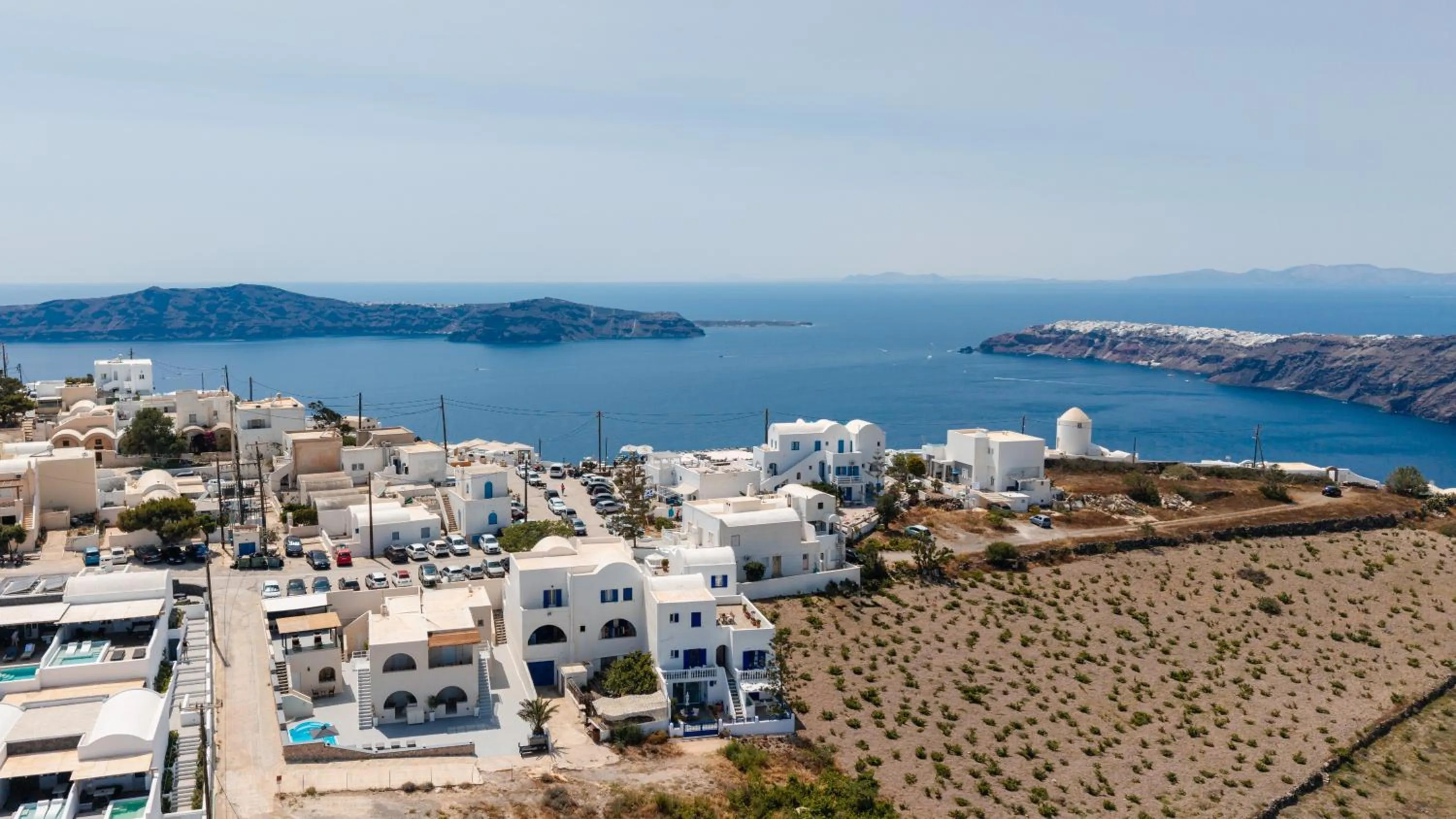 Property building in Villa Happening