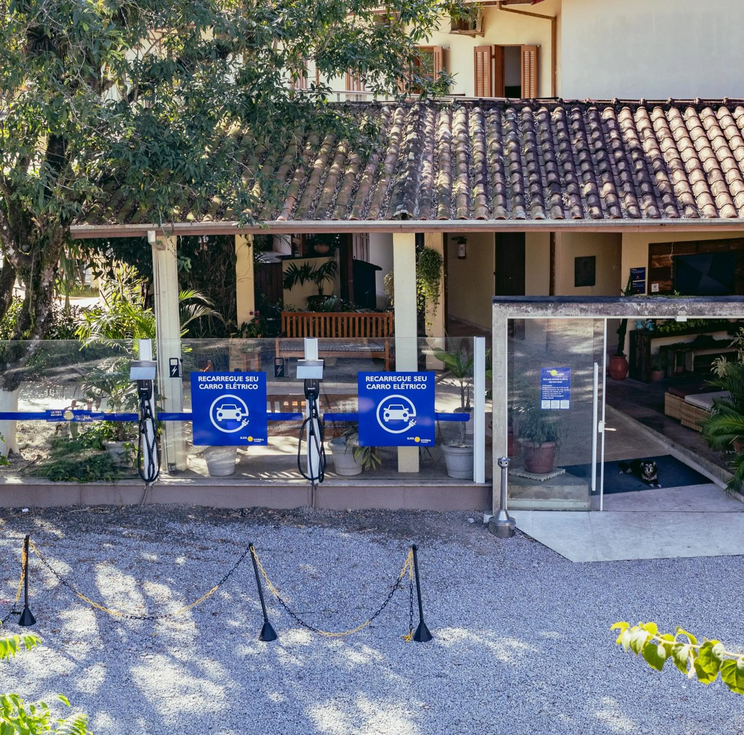Parking in Pousada Ilha Vitoria