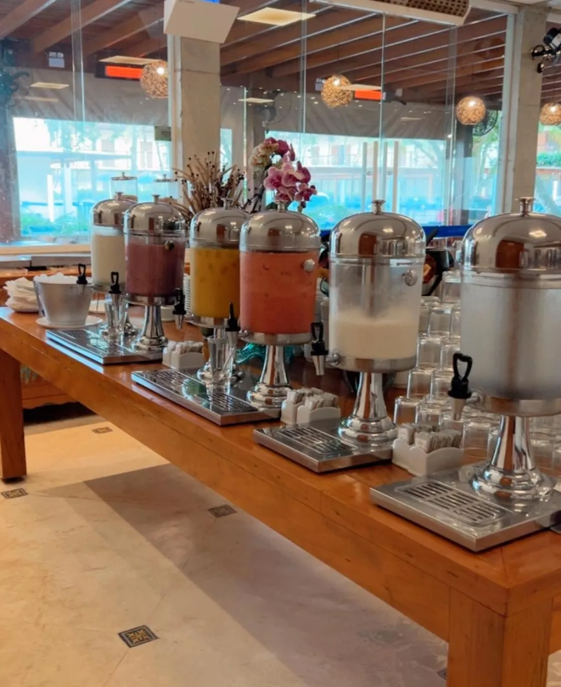 Breakfast in Pousada Ilha Vitoria