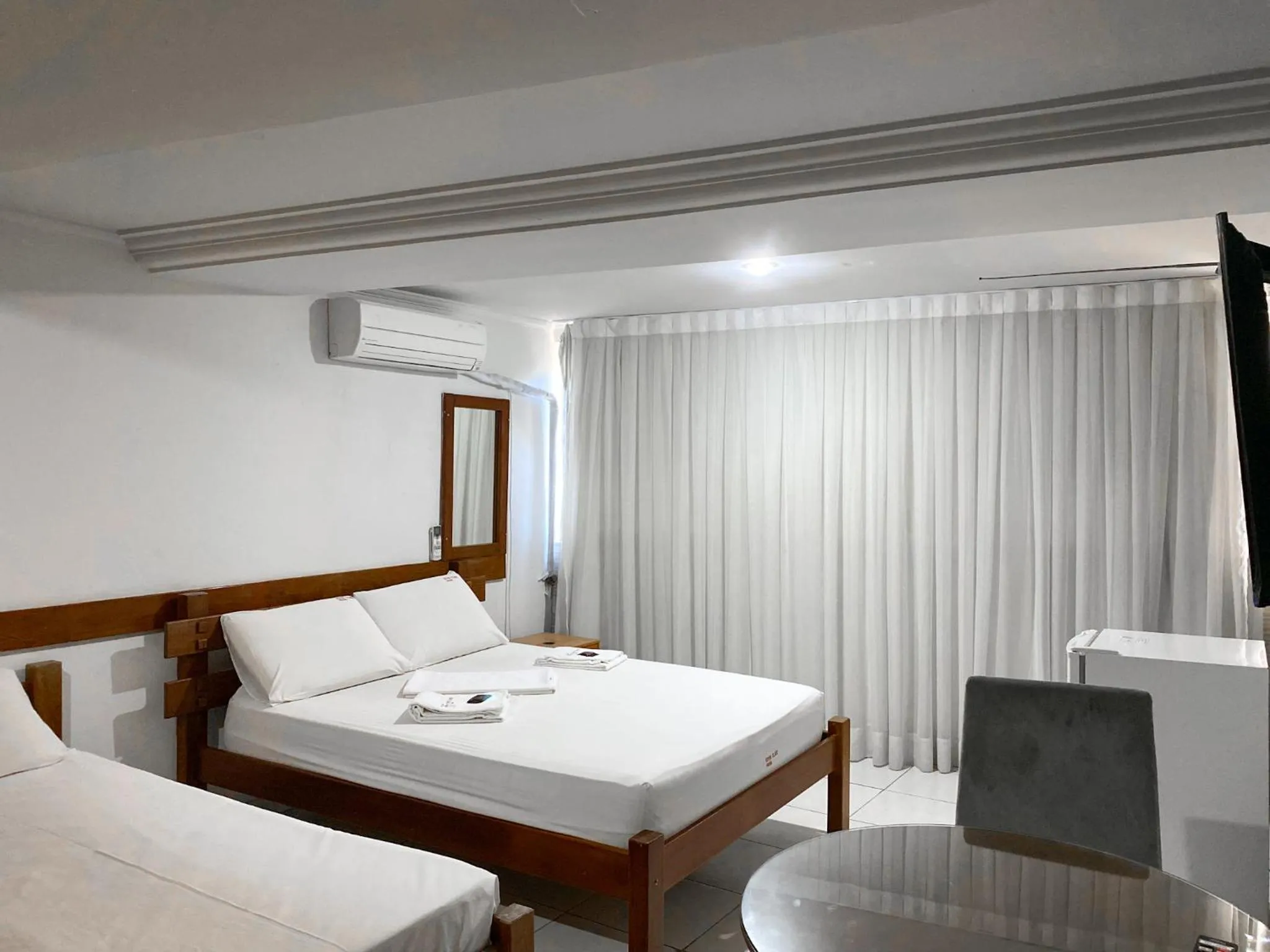 Bed in River Class Hotel