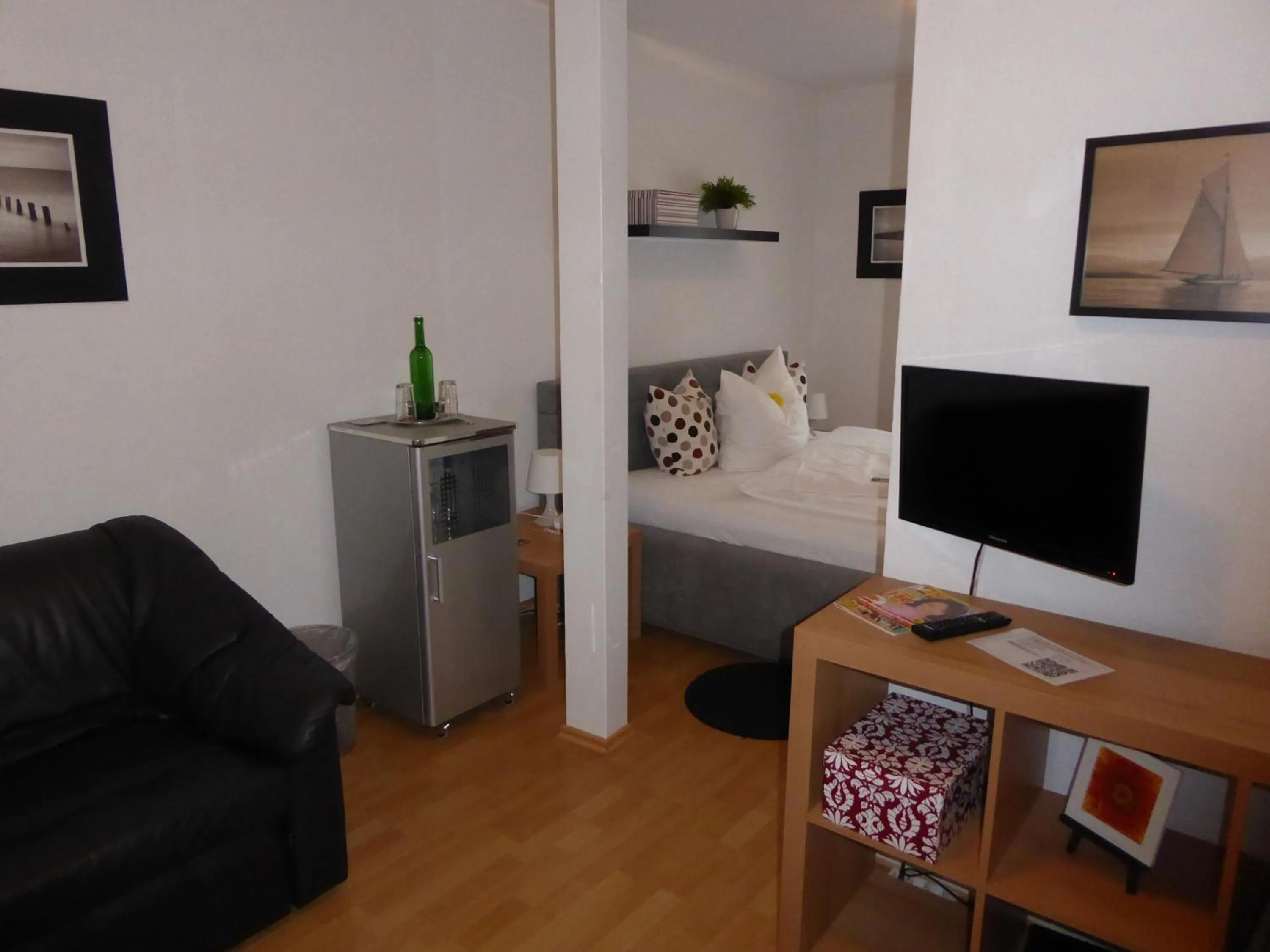 Photo of the whole room in Hotel Garni-Tell