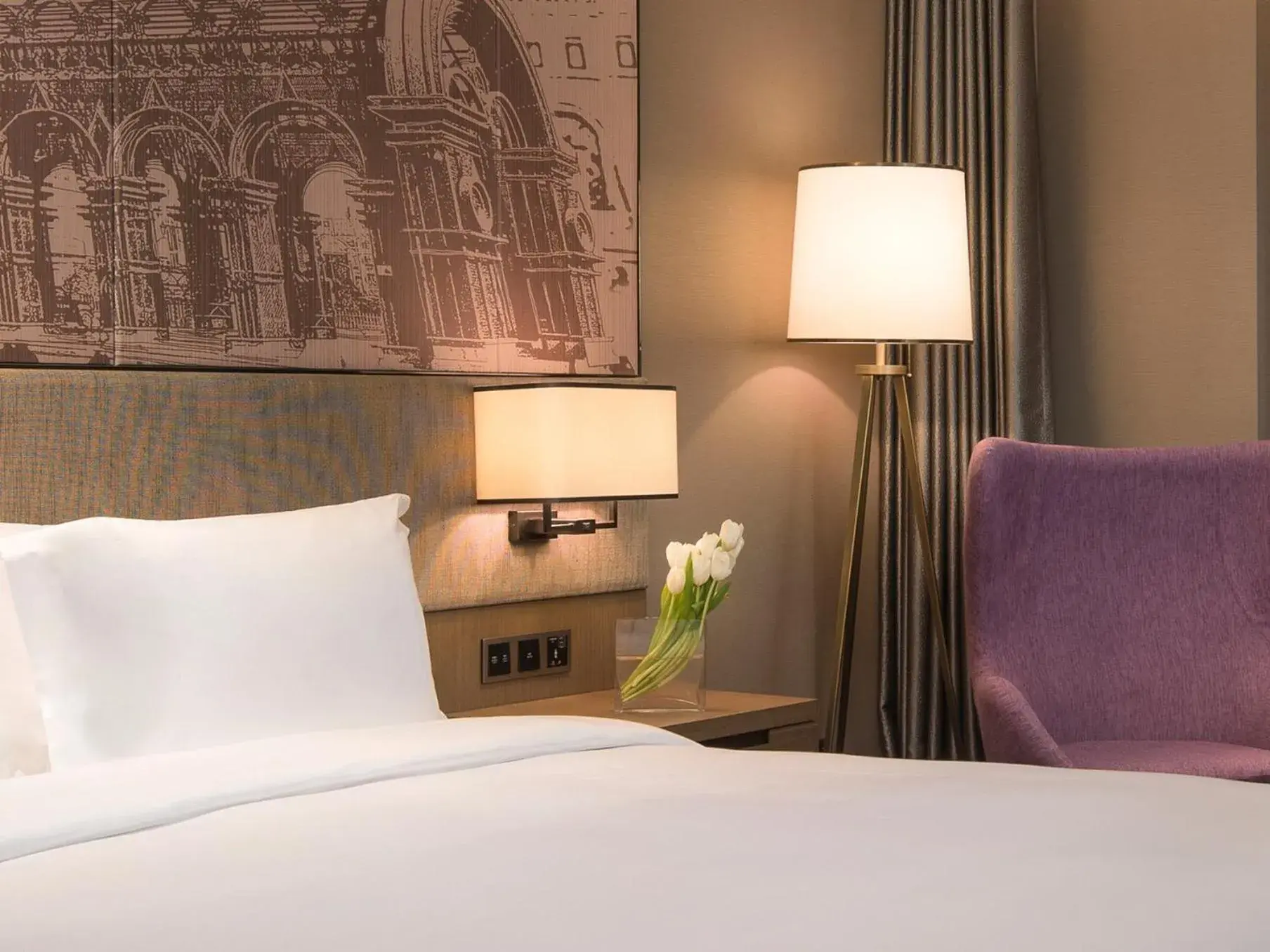 Photo of the whole room, Bed in Crowne Plaza Harbin Songbei by IHG Photo of the whole room, Bed in Crowne Plaza Harbin Songbei by IHG