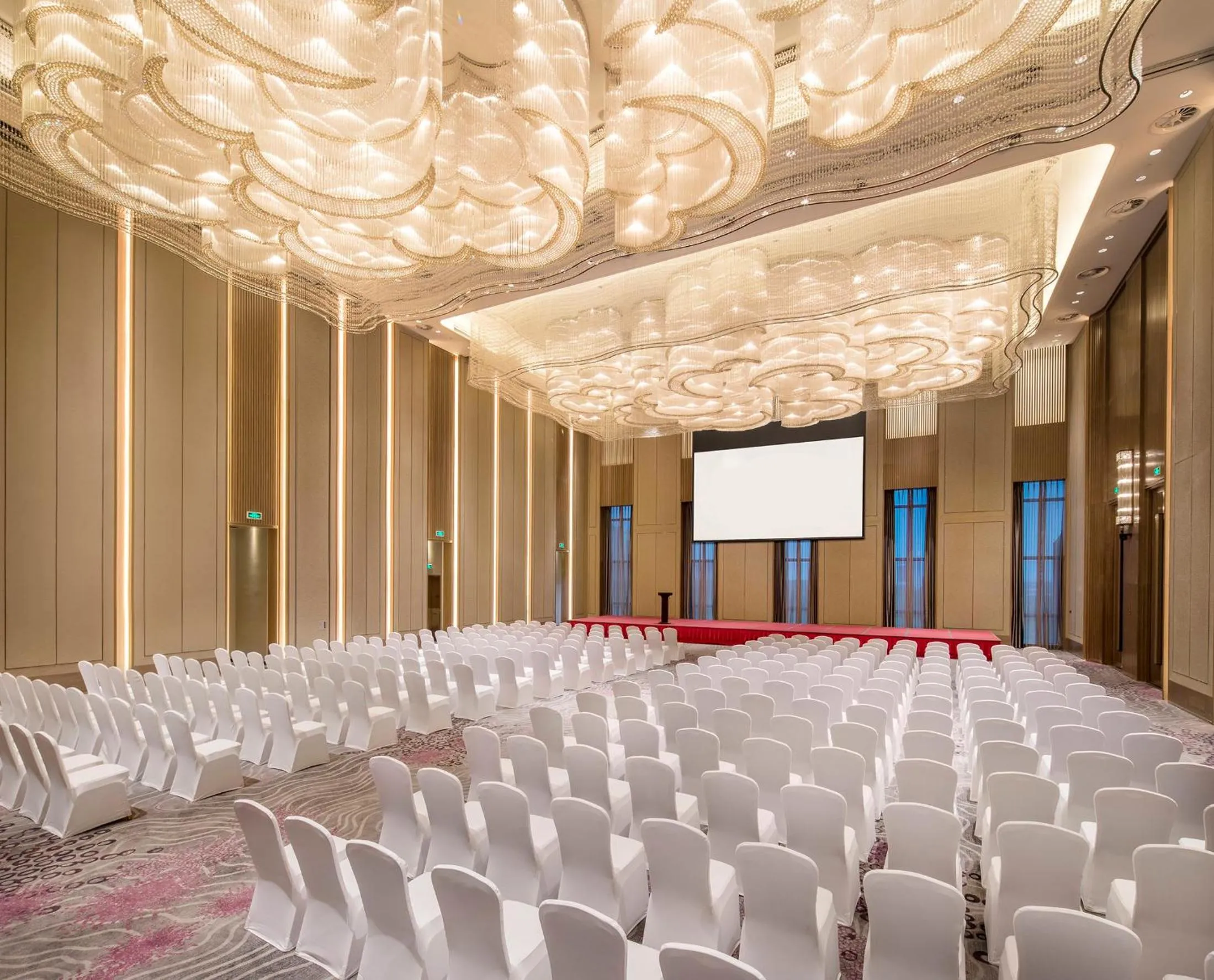 Banquet/Function facilities in Crowne Plaza Harbin Songbei by IHG