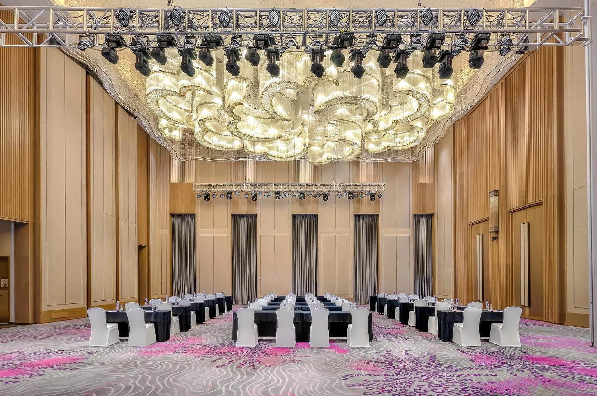 Banquet/Function facilities in Crowne Plaza Harbin Songbei by IHG