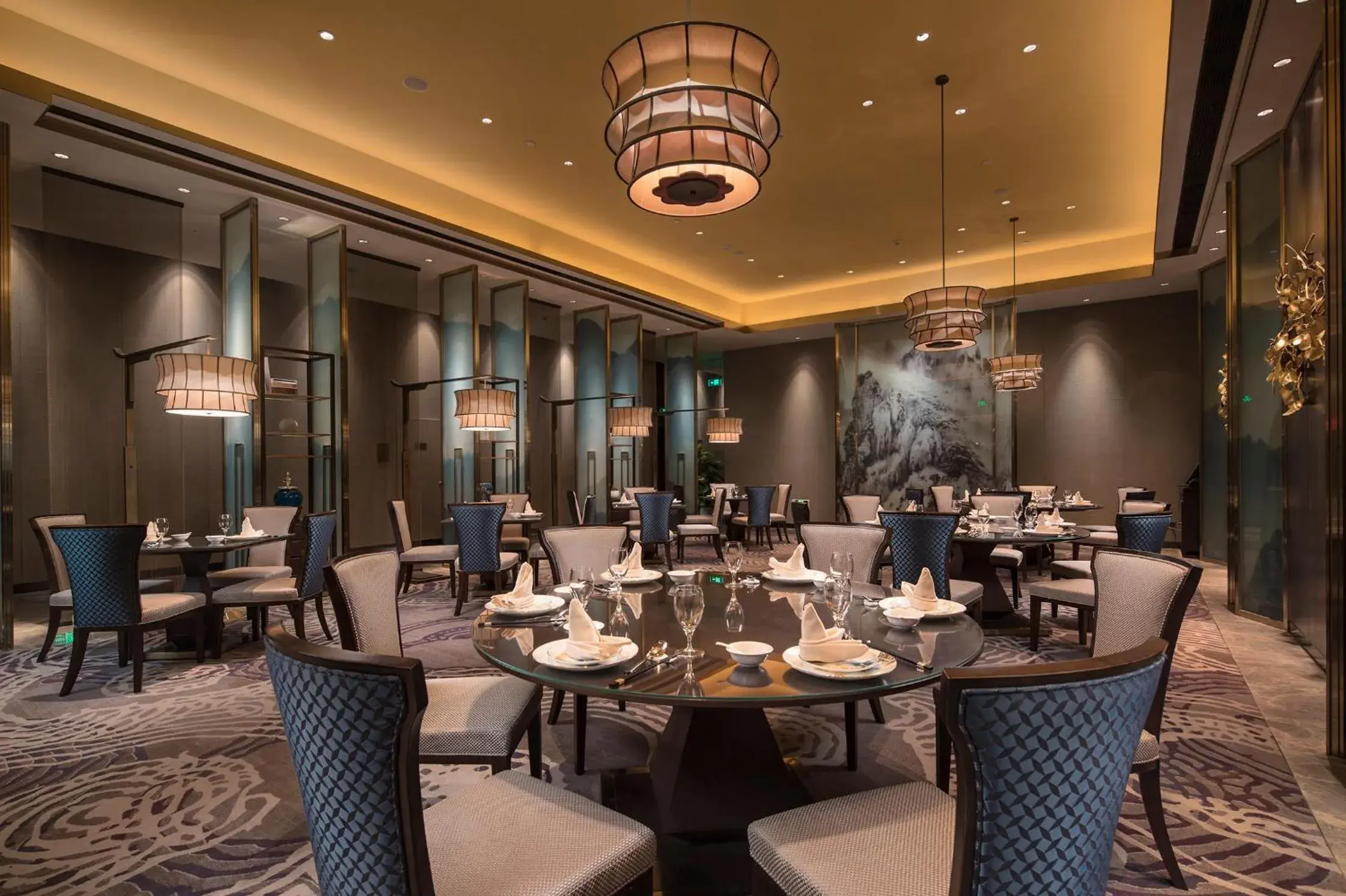 Restaurant/places to eat in Crowne Plaza Harbin Songbei by IHG Restaurant/places to eat in Crowne Plaza Harbin Songbei by IHG