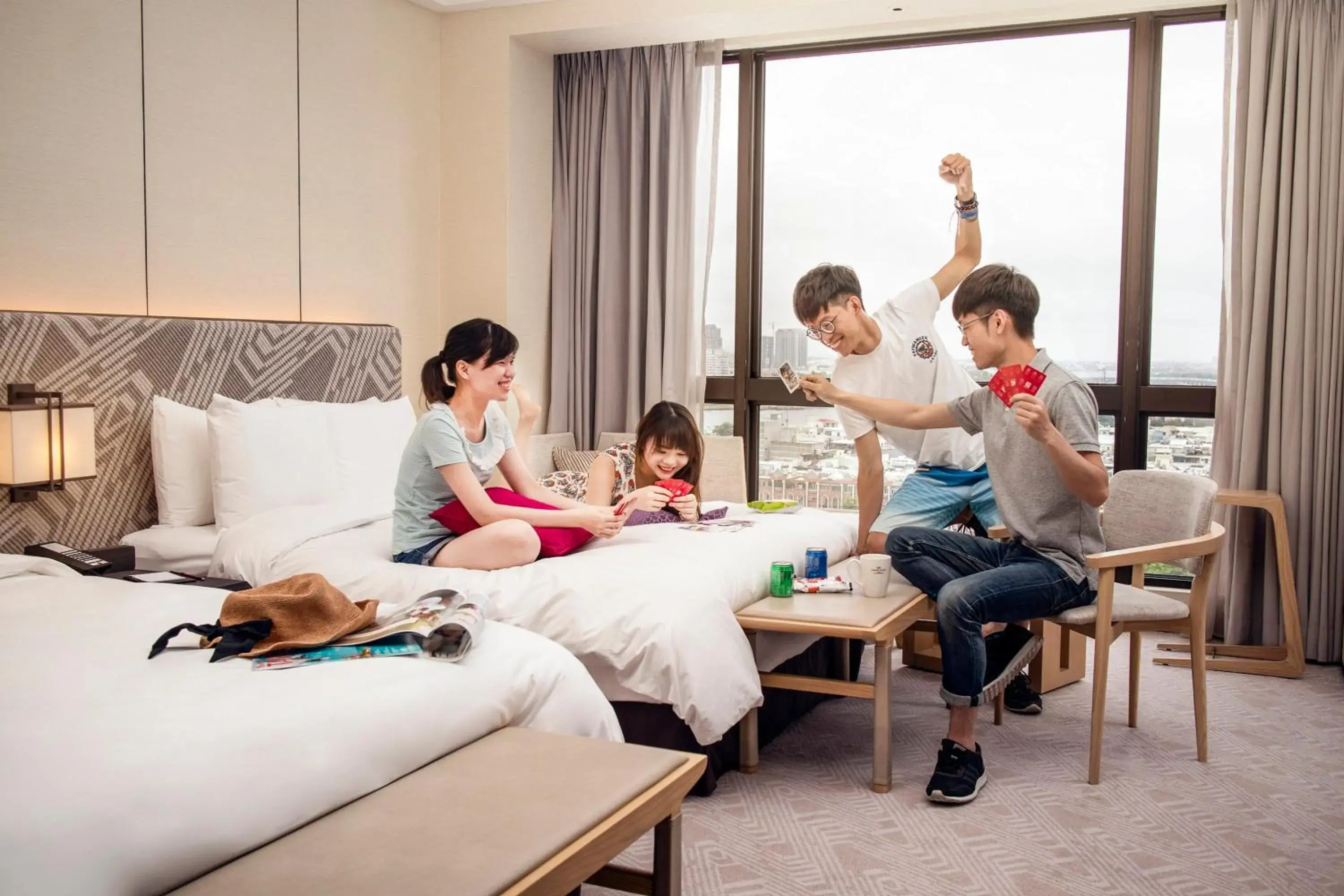 Photo of the whole room, Bed in Crowne Plaza Tainan by IHG Photo of the whole room, Bed in Crowne Plaza Tainan by IHG