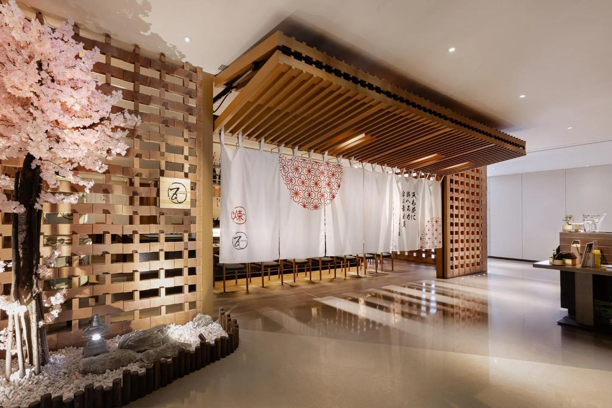 Restaurant/places to eat in Crowne Plaza Tainan by IHG