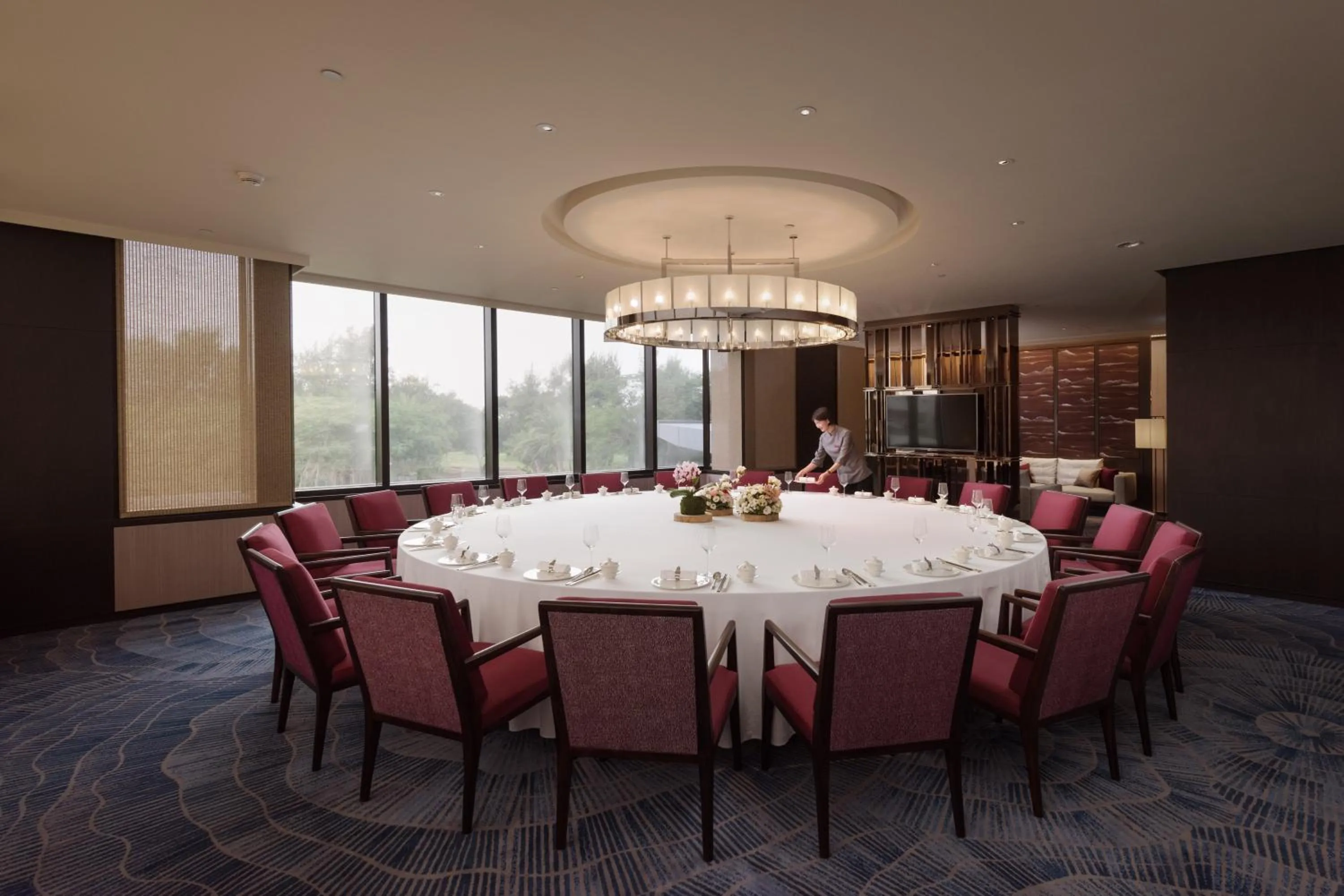 Restaurant/places to eat in Crowne Plaza Tainan by IHG