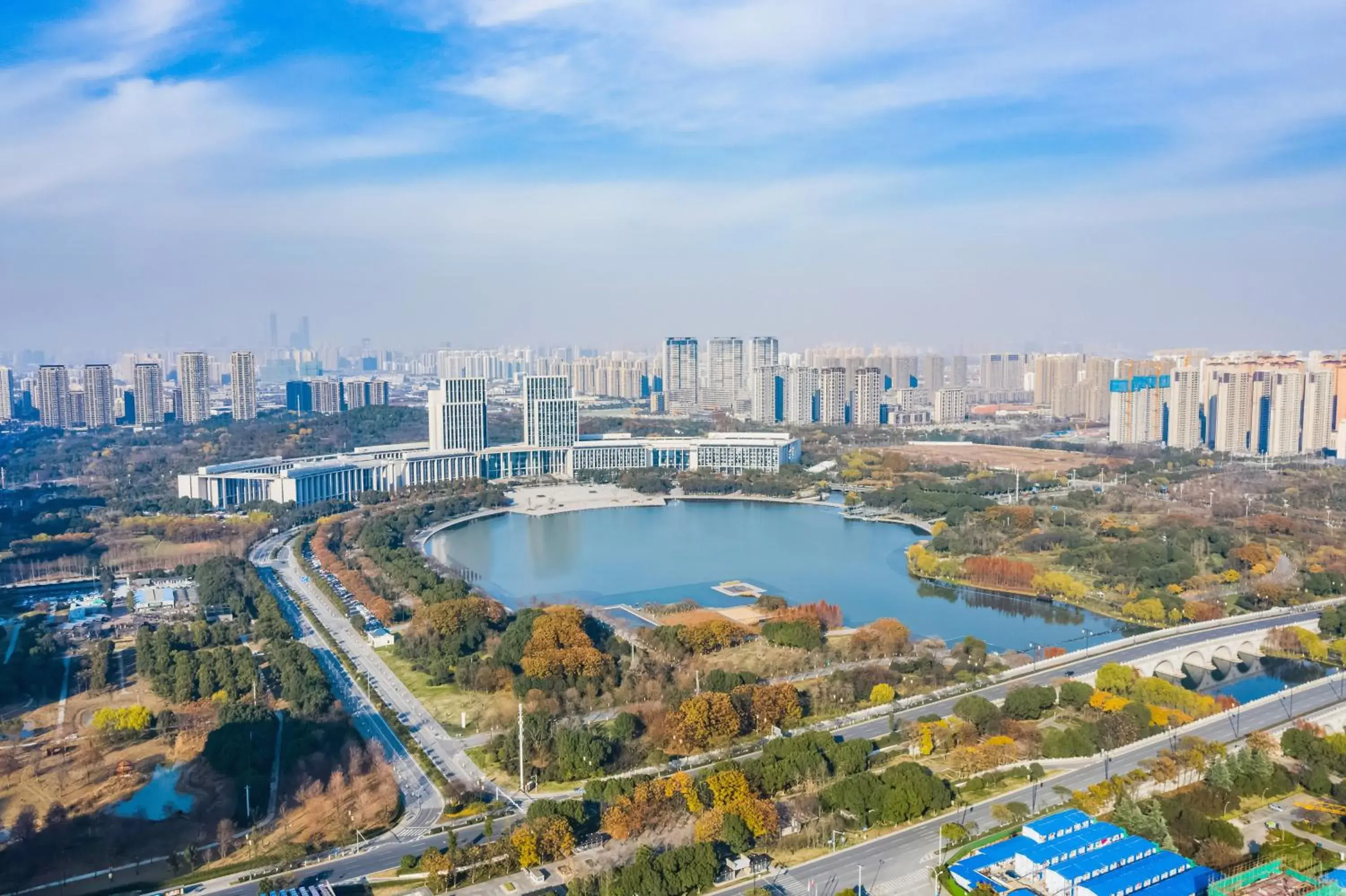 Property building in HUALUXE Wuxi Taihu Property building in HUALUXE Wuxi Taihu