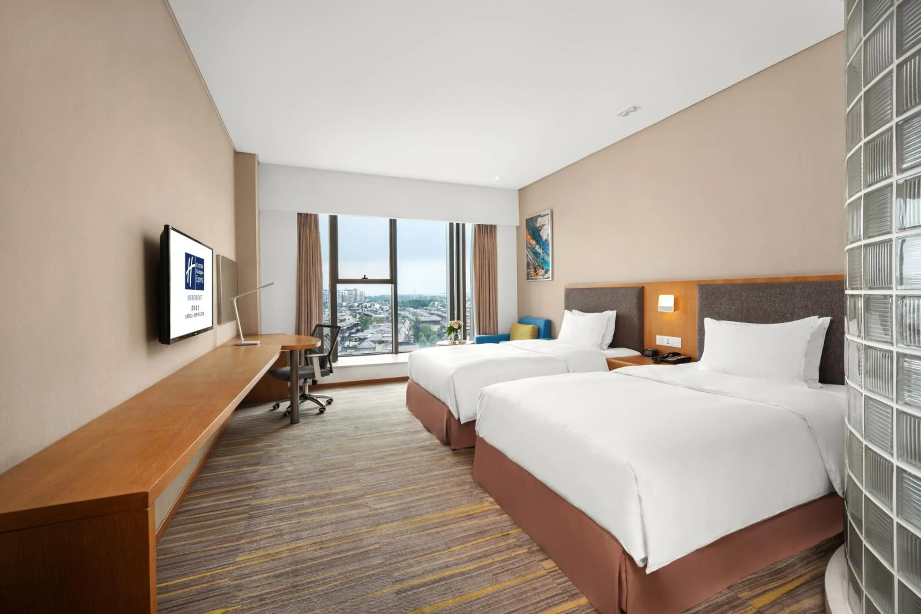 On site, Bed in Holiday Inn Express Chengdu Airport Zone Shuangliu International Airport