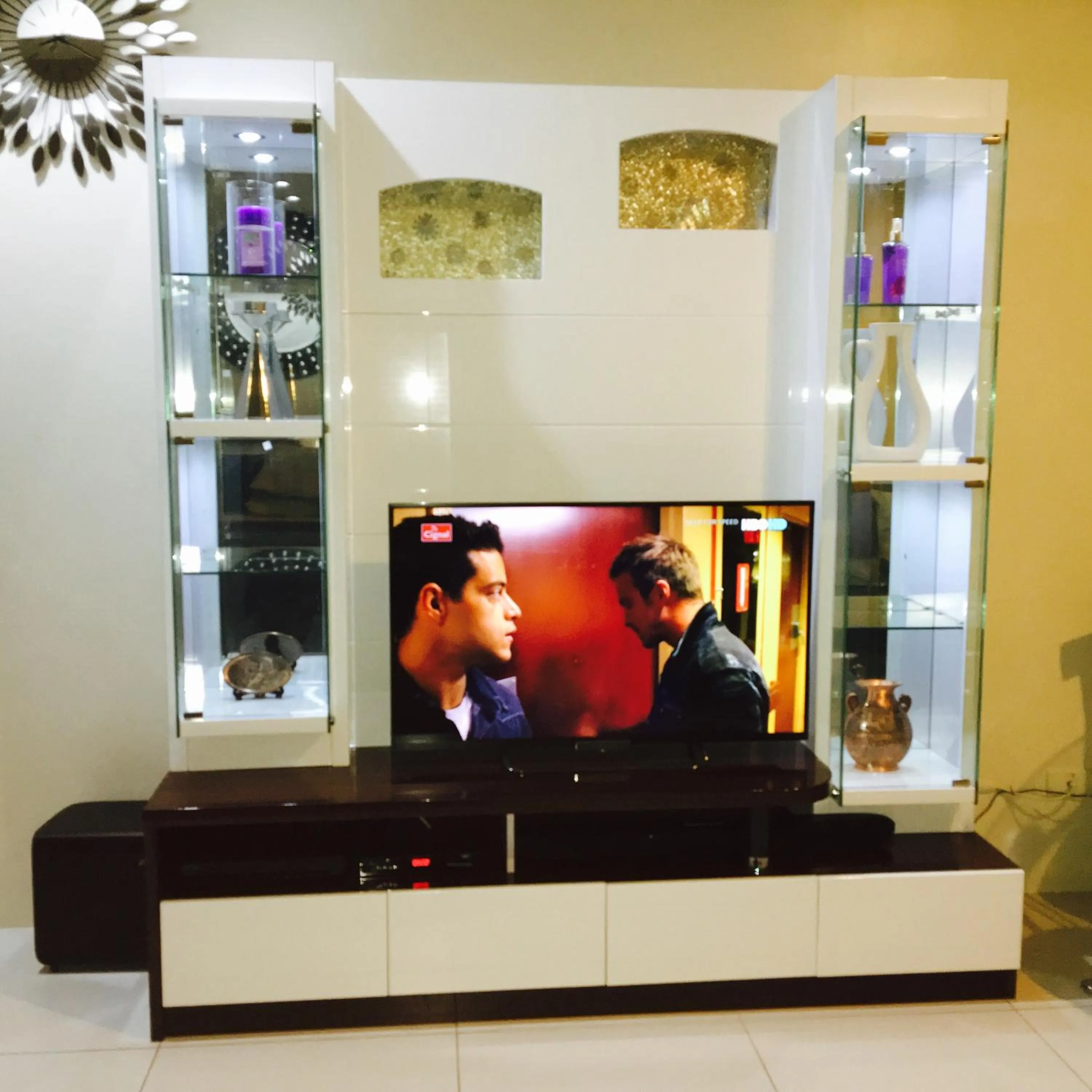 TV and multimedia in Pico Beach Front Condo