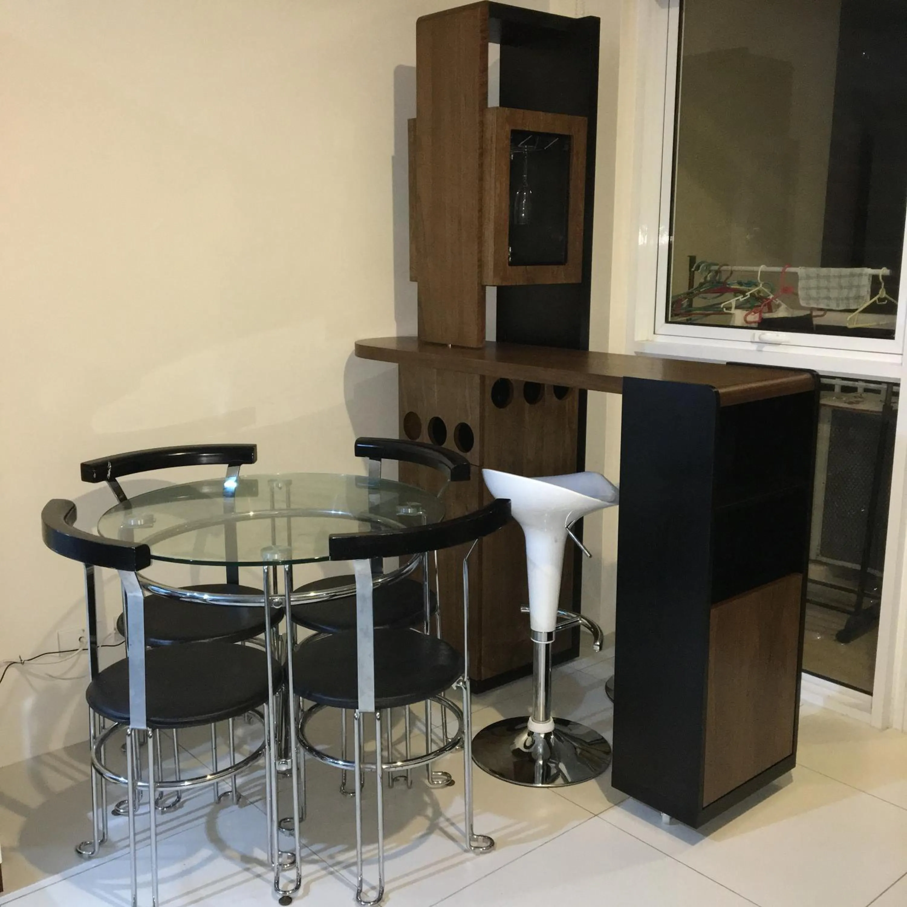 Dining area in Pico Beach Front Condo