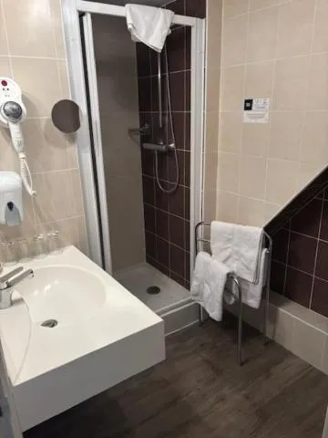 Logis Hôtel de la Tour