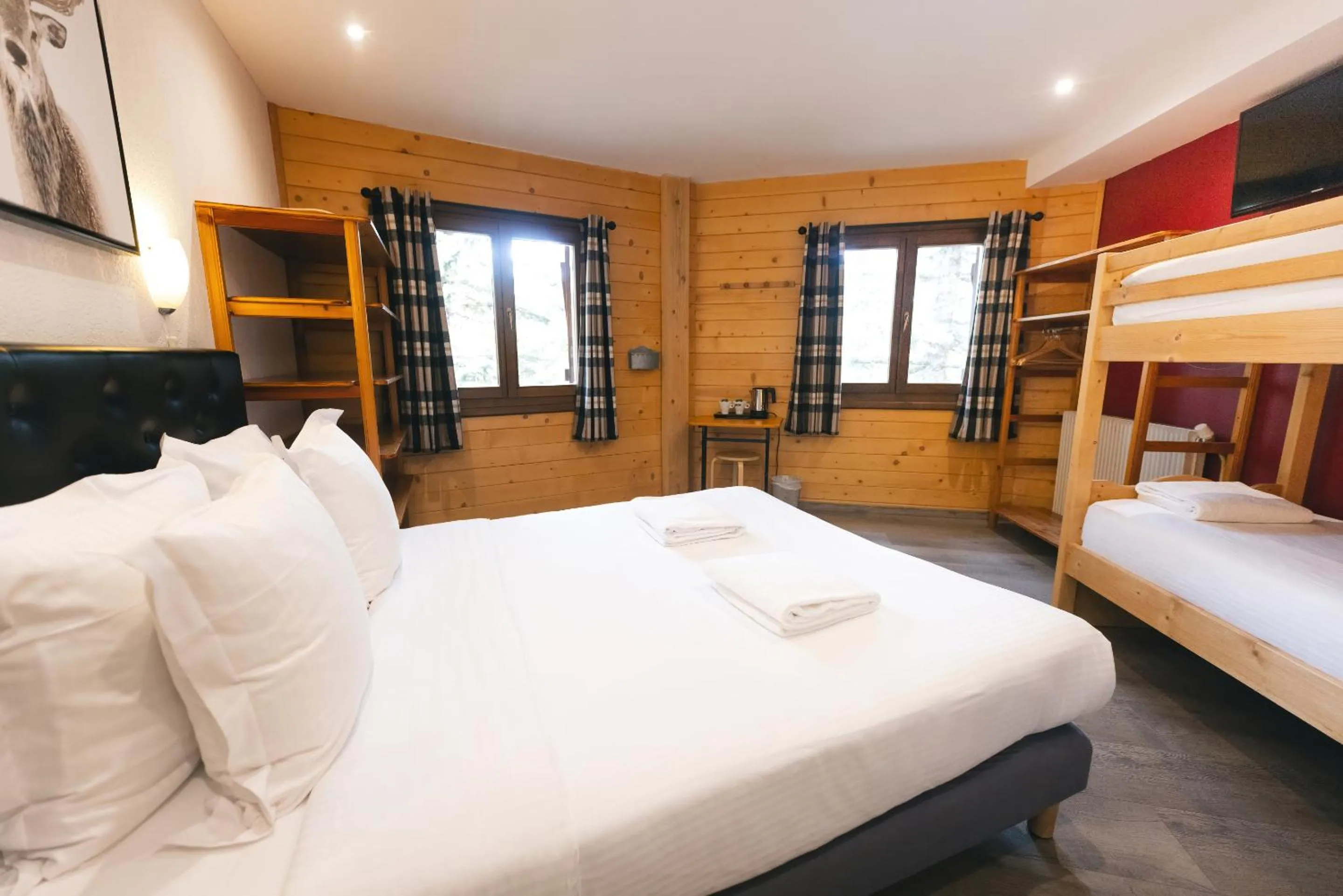 Bedroom, Bed in Le Loup Blanc