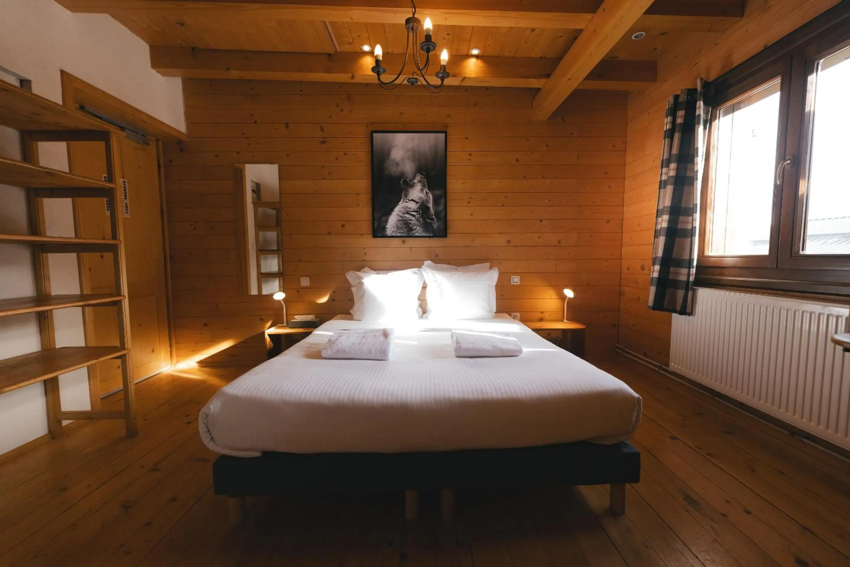 Bedroom, Bed in Le Loup Blanc