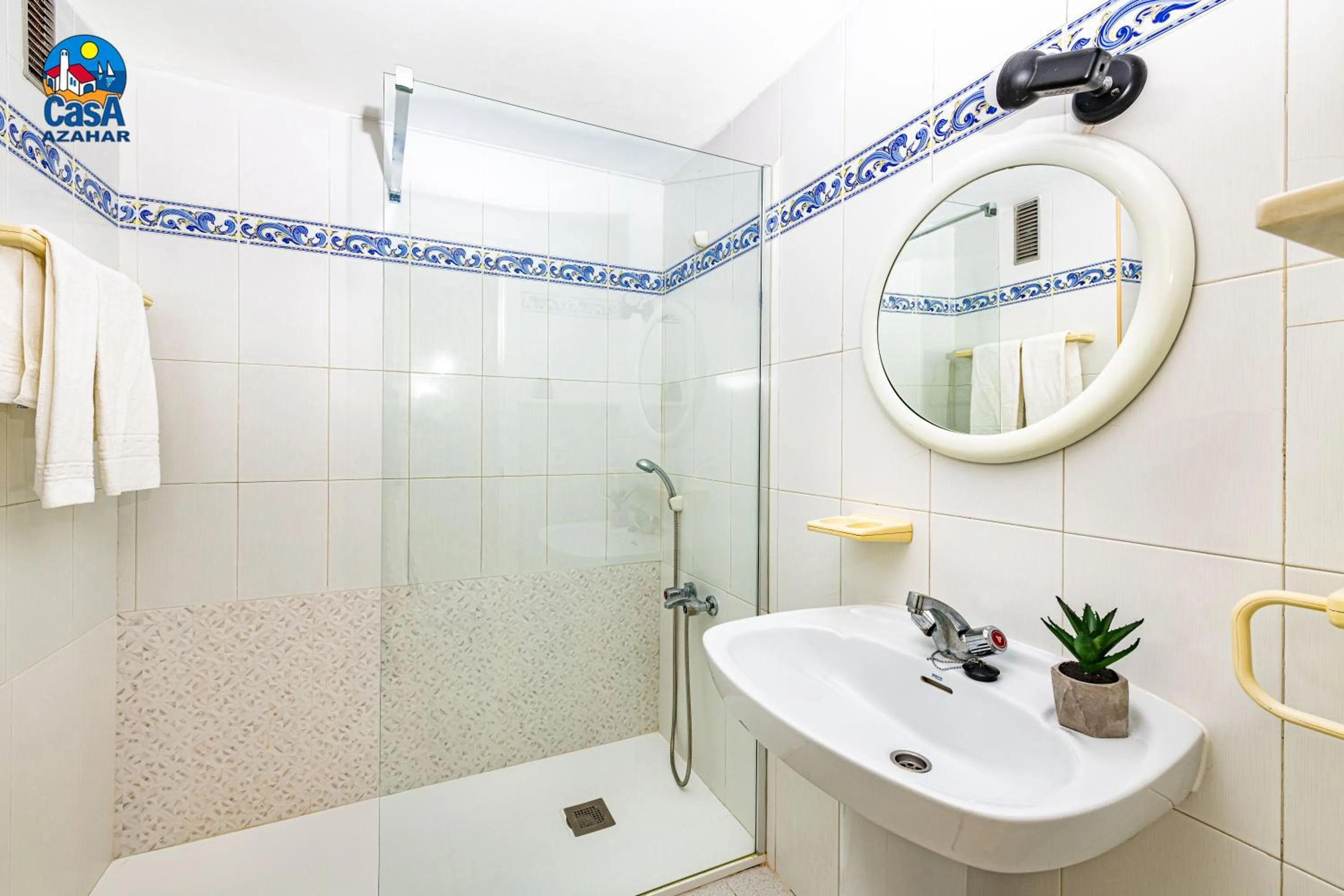 Bathroom in Apartamentos EL Rocio Casa Azahar