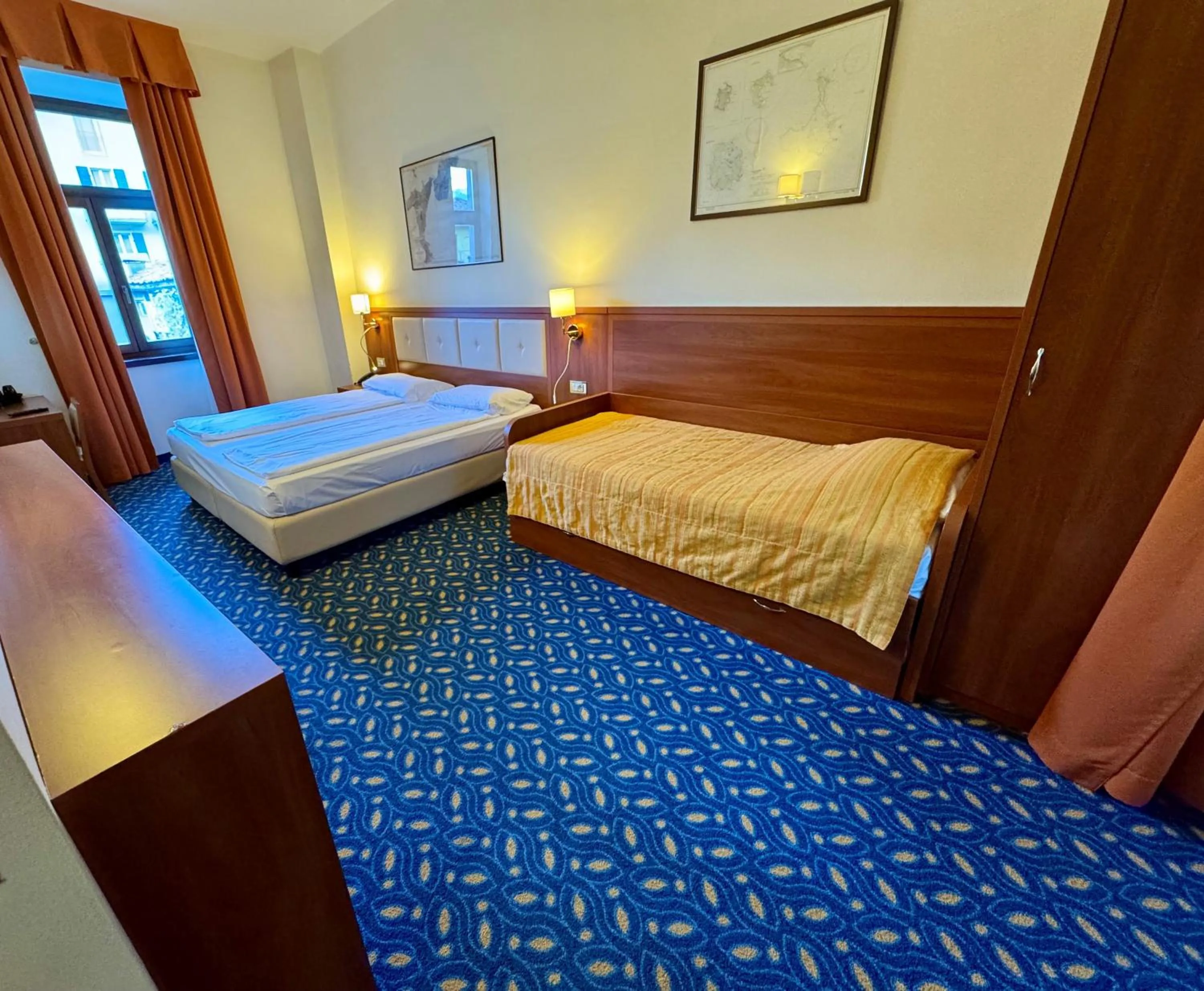 Bed in Lake Hotel Benaco