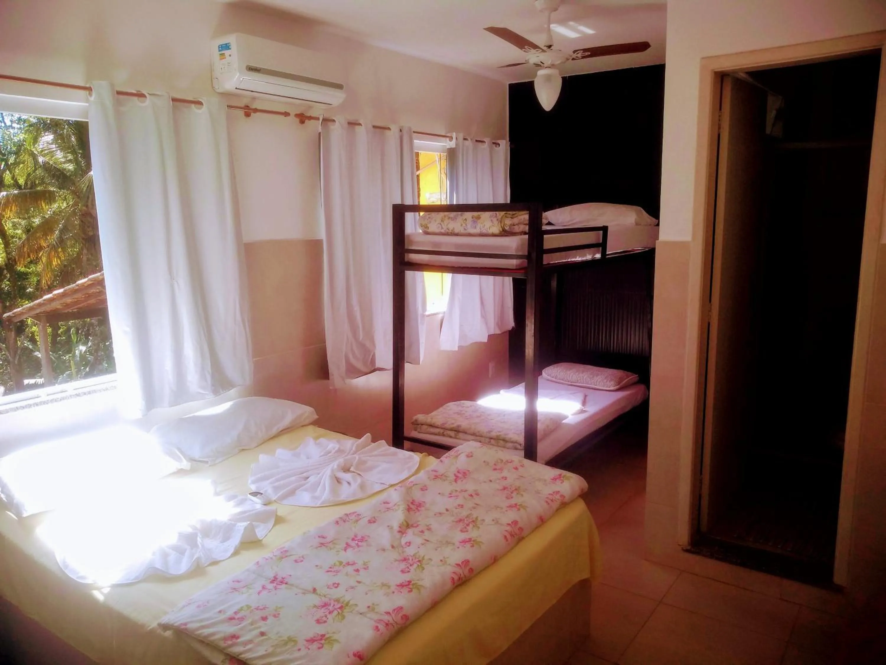 Bed in Mata Virgem Hostel e Pousada