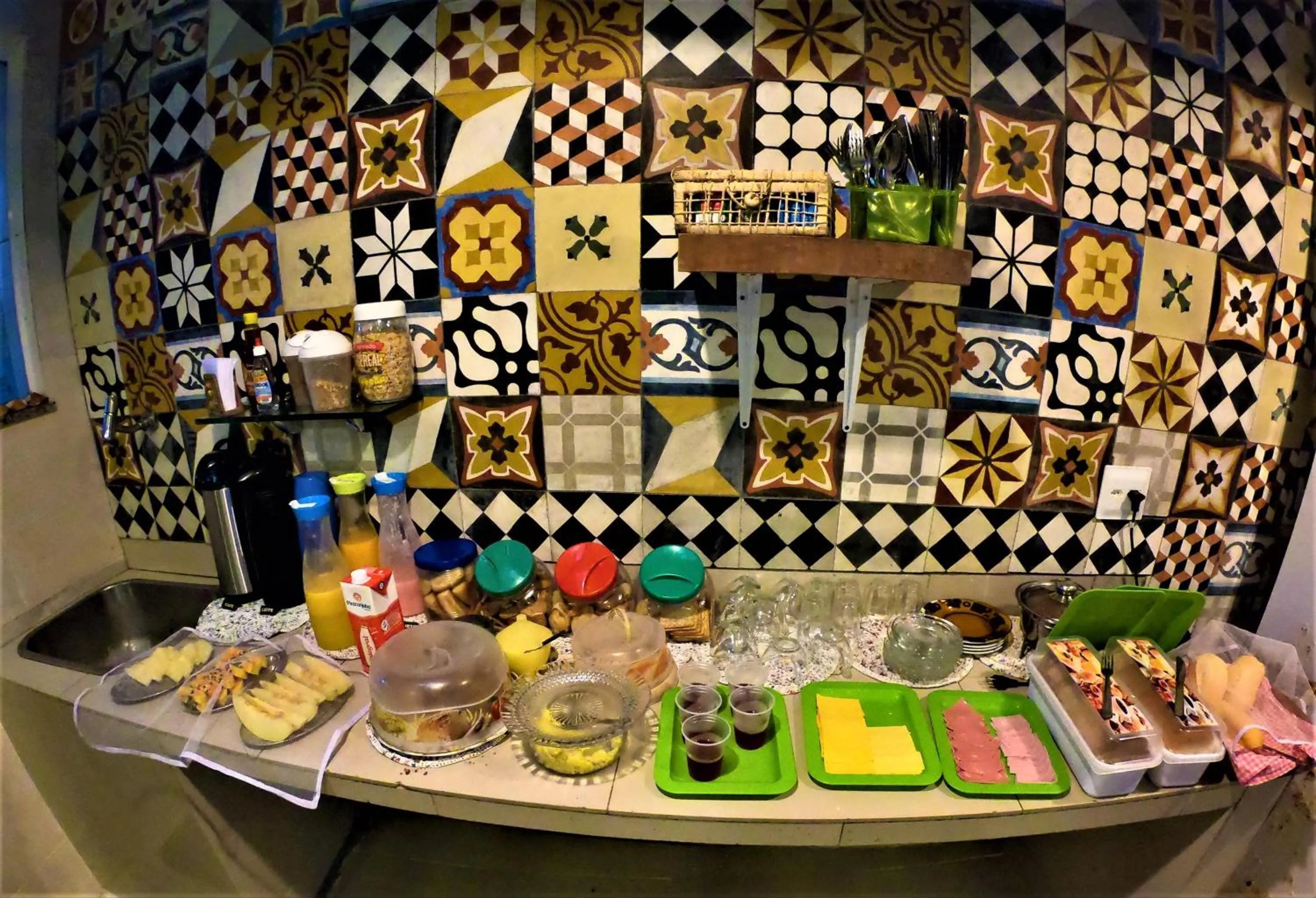 Breakfast in Mata Virgem Hostel e Pousada