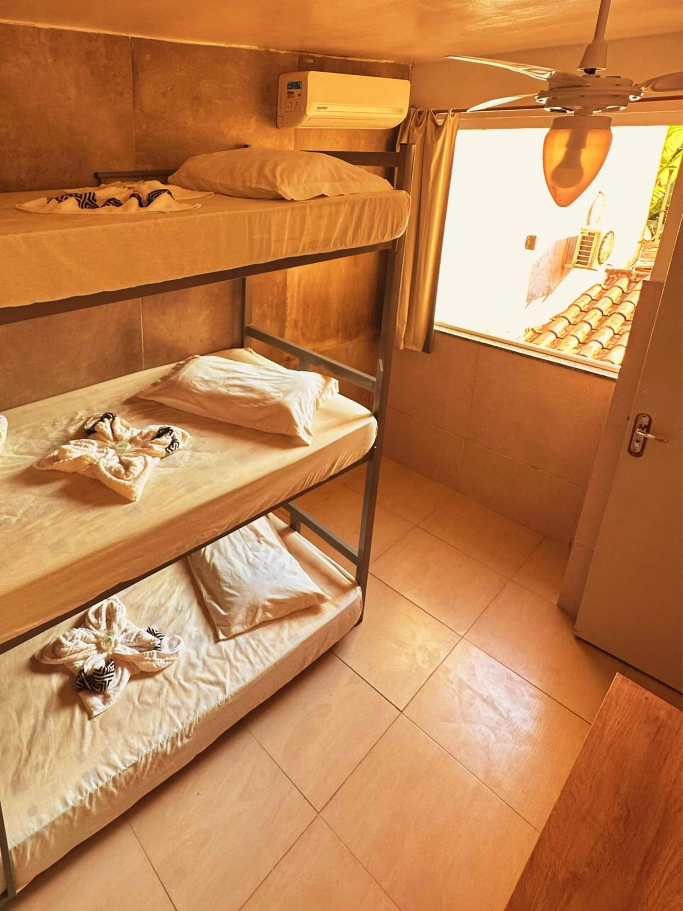 Bed in Mata Virgem Hostel e Pousada