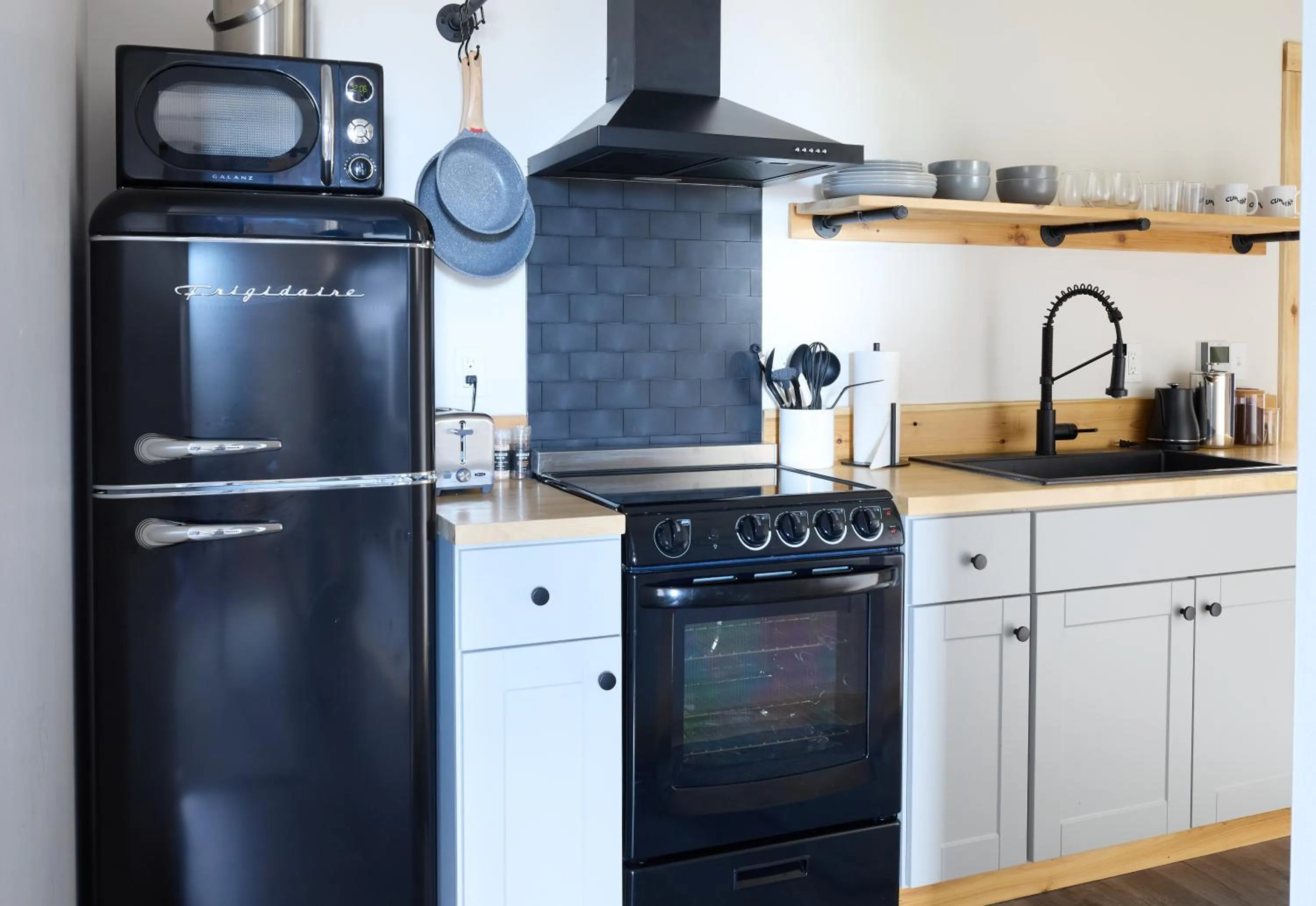 kitchen in Boardwalk Cottages