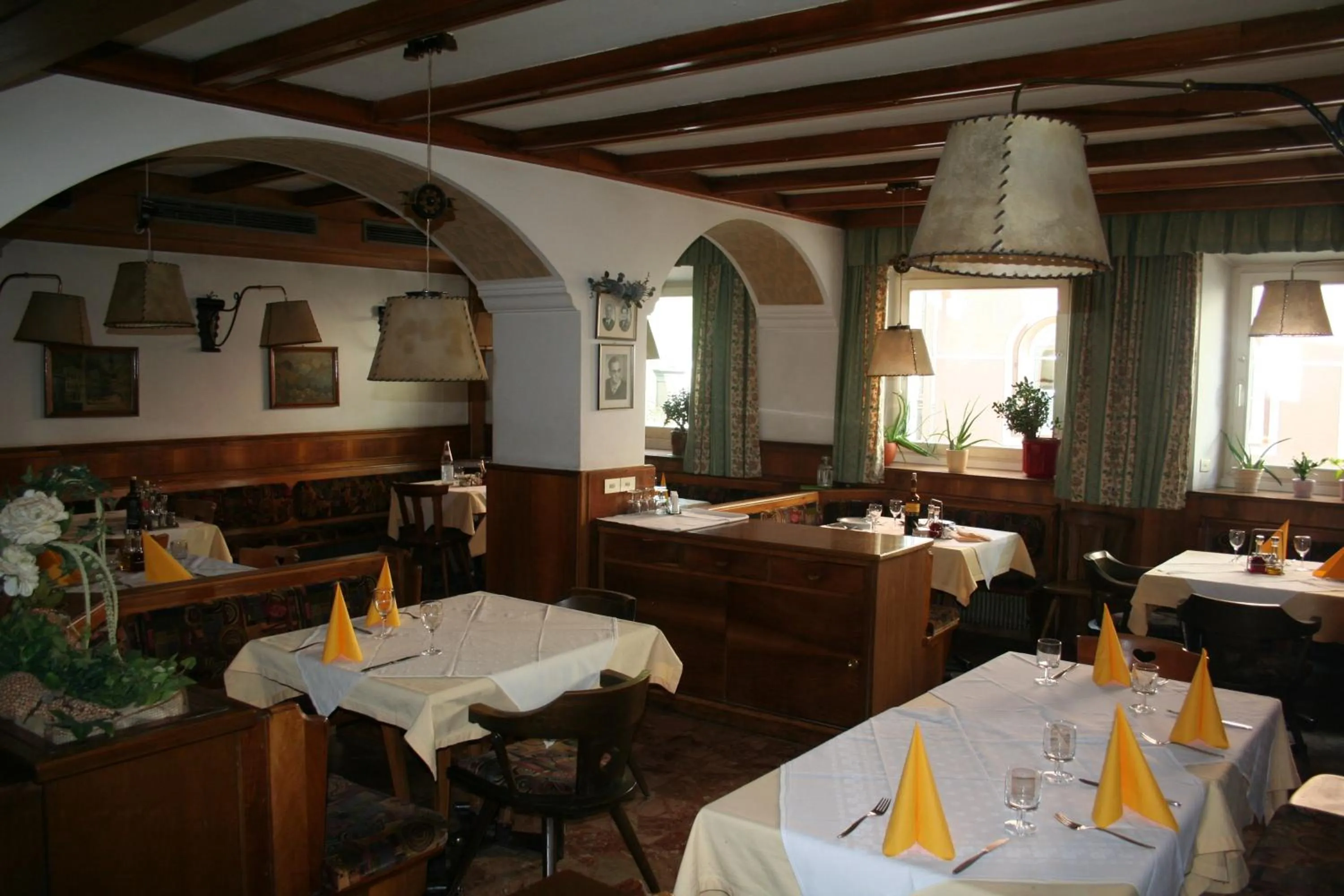 Restaurant/places to eat in Hotel Krone