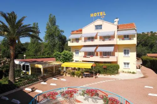 Logis Hotel l'Esterella