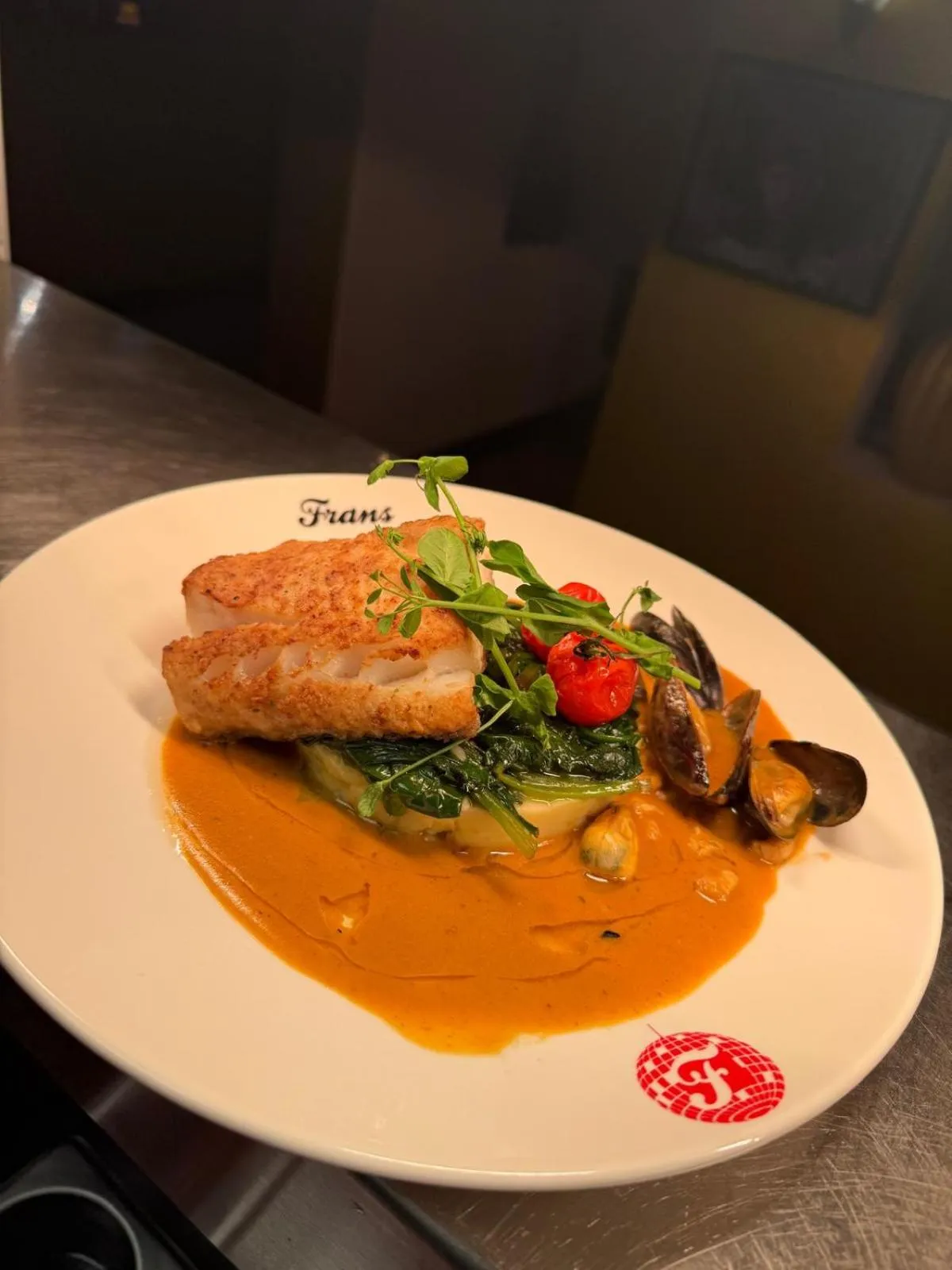 Restaurant/places to eat in Hotel Amerika