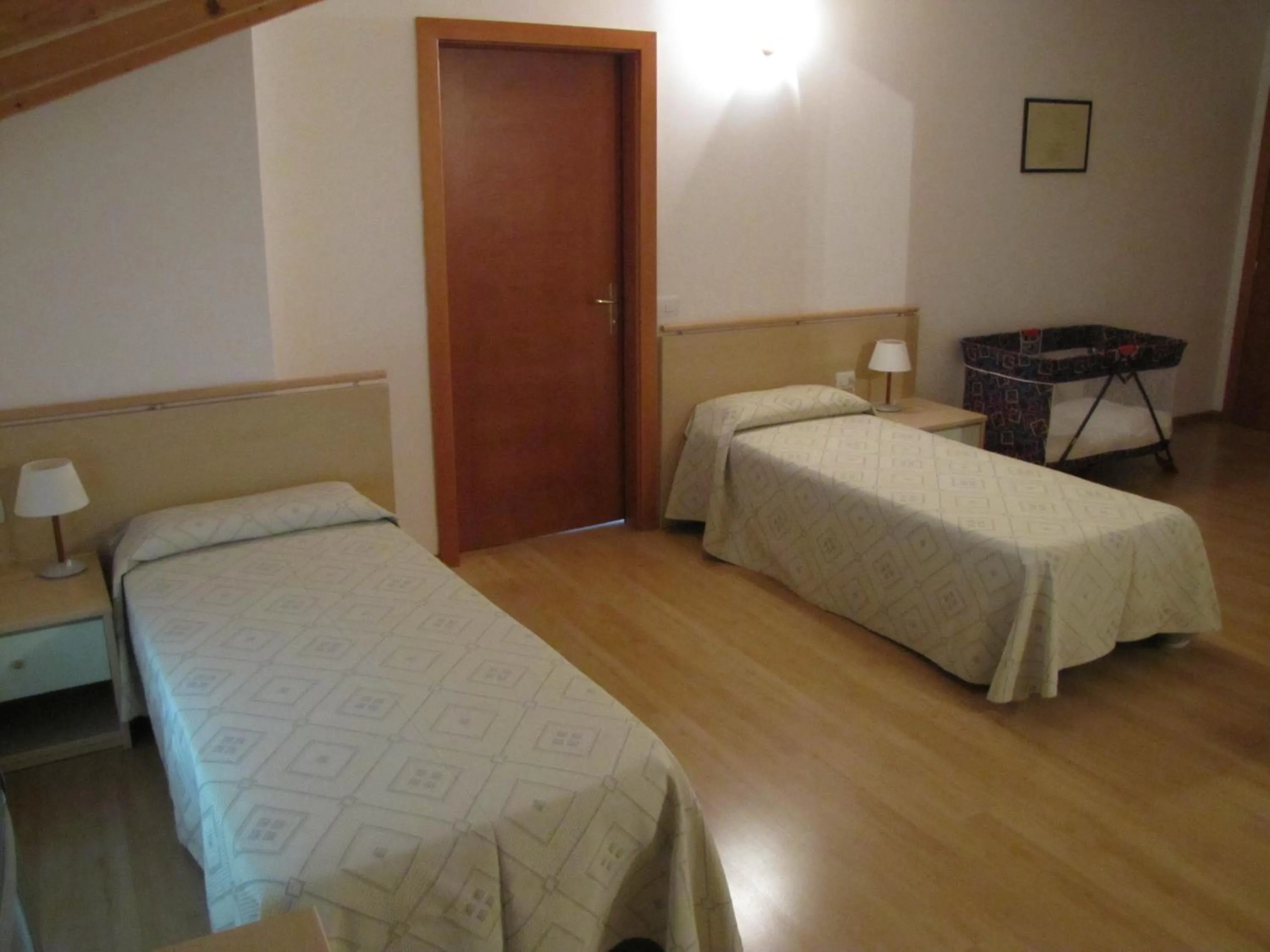 Photo of the whole room, Bed in Hotel Scaranò