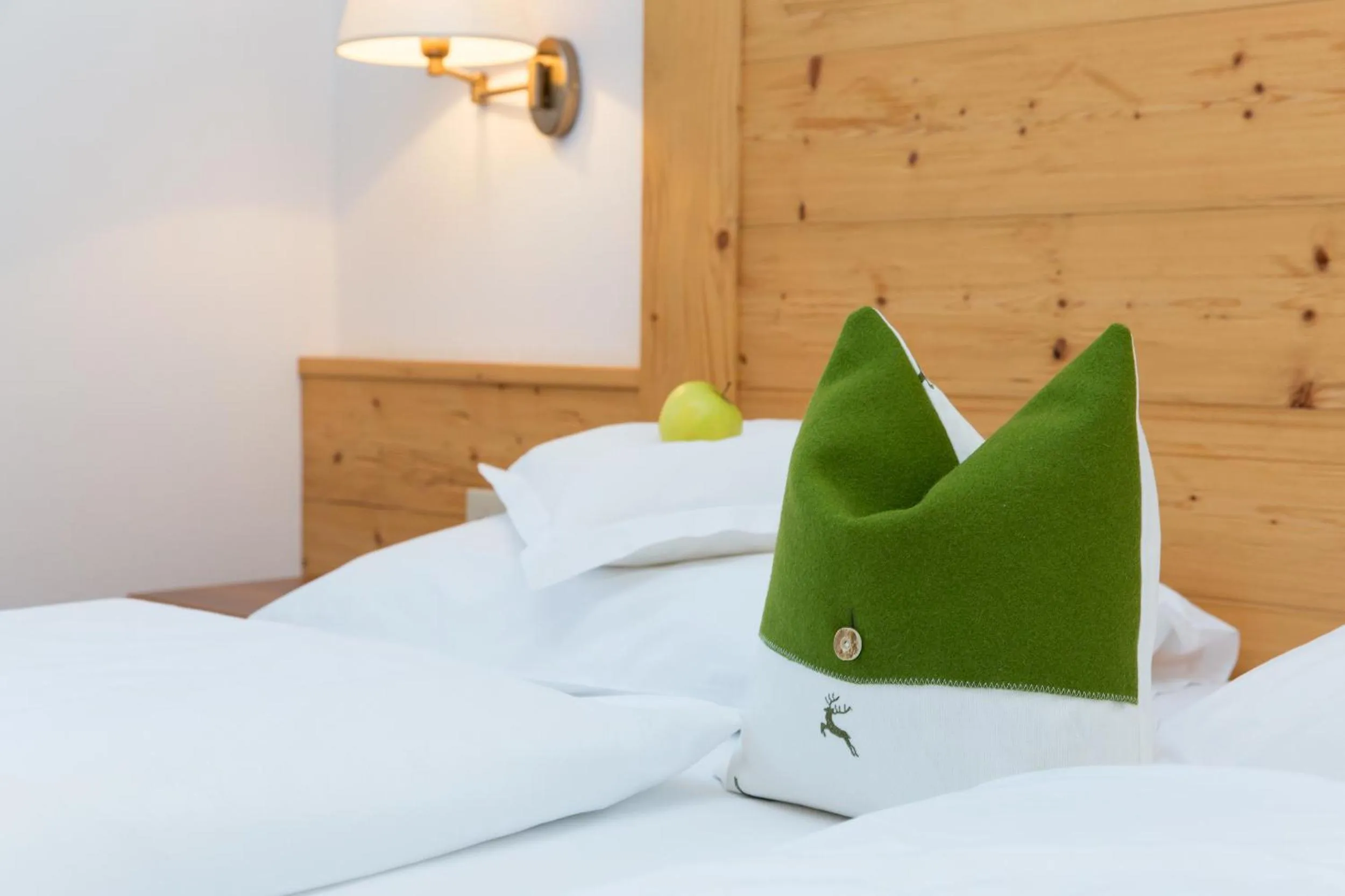 Decorative detail, Bed in Hotel Falken