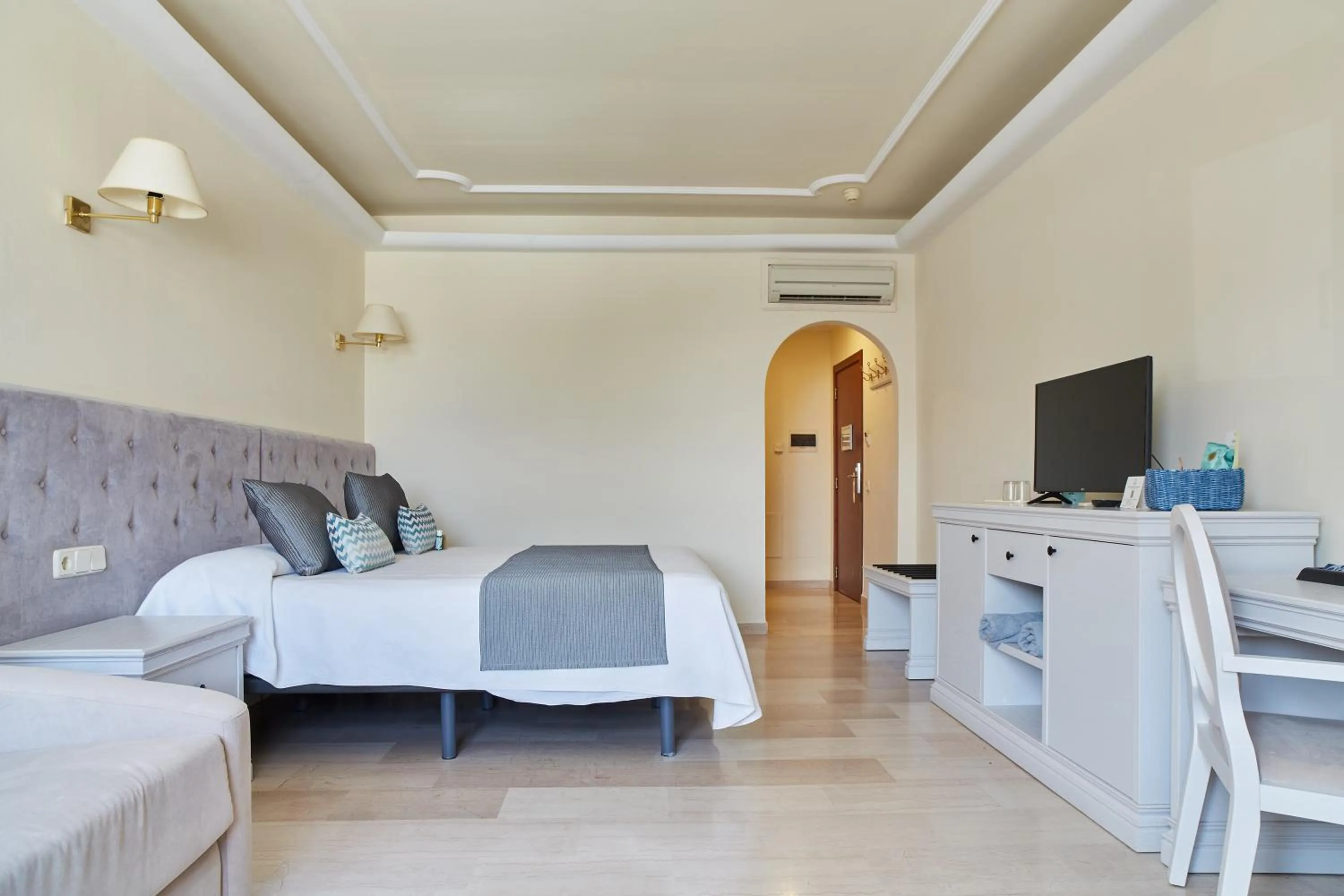 Bedroom, Bed in Grand Hotel Palladium Santa Eulalia del Río