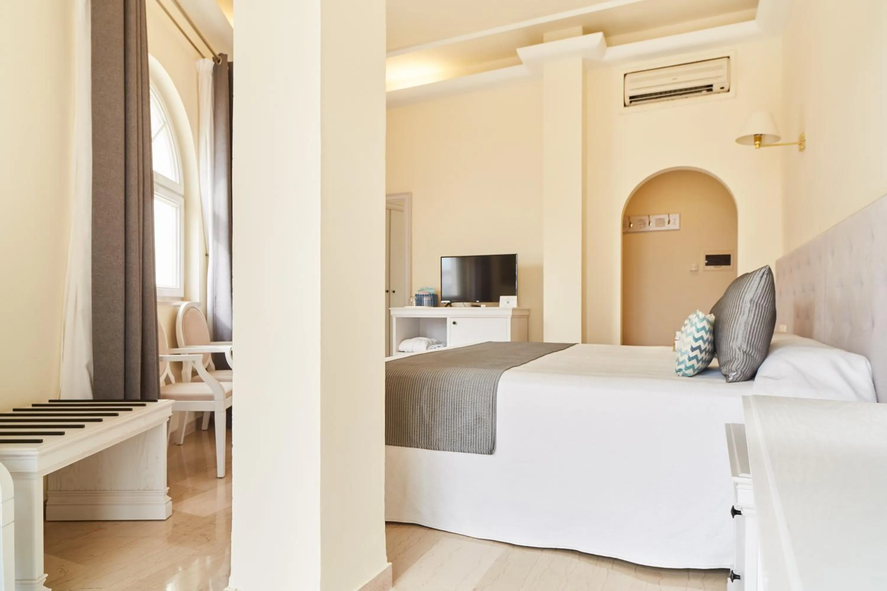 Bedroom, Bed in Grand Hotel Palladium Santa Eulalia del Río