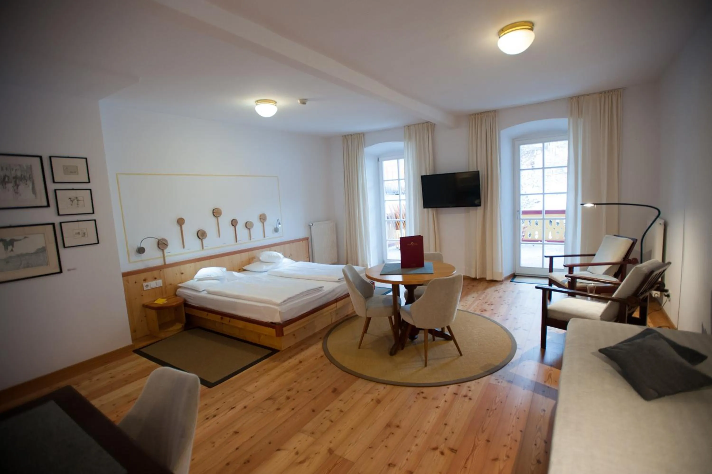 Photo of the whole room, Bed in Parkhotel Sole Paradiso