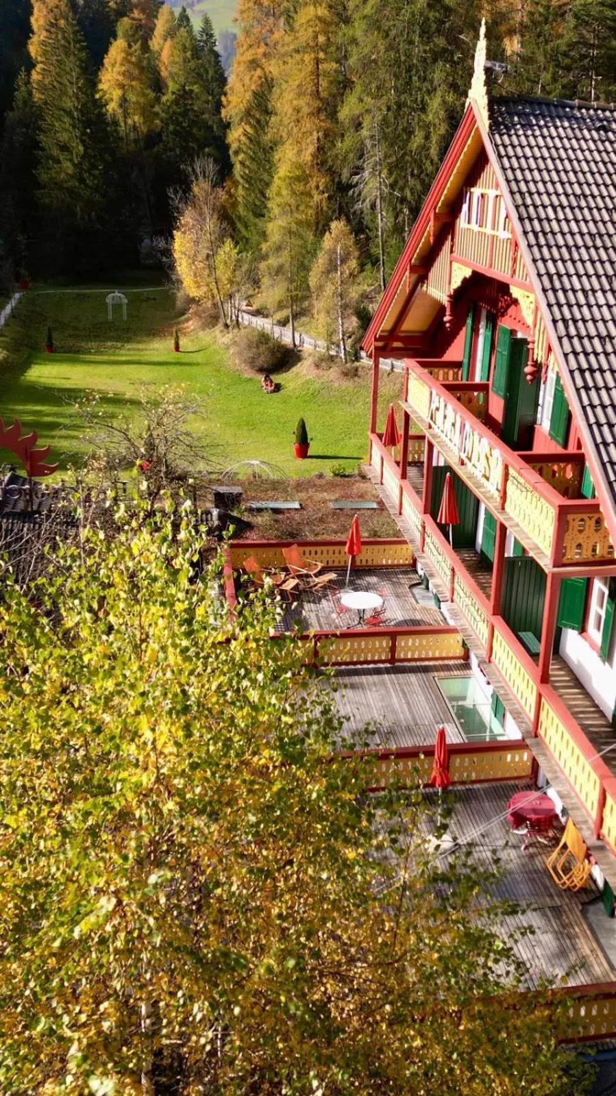 Property building in Parkhotel Sole Paradiso