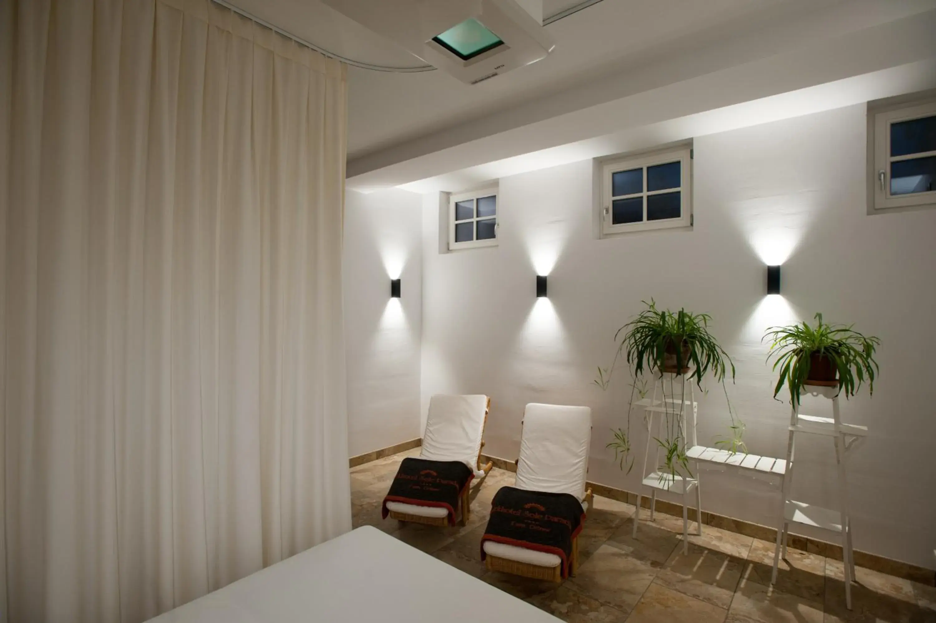 Spa and wellness centre/facilities, Bed in Parkhotel Sole Paradiso Spa and wellness centre/facilities, Bed in Parkhotel Sole Paradiso