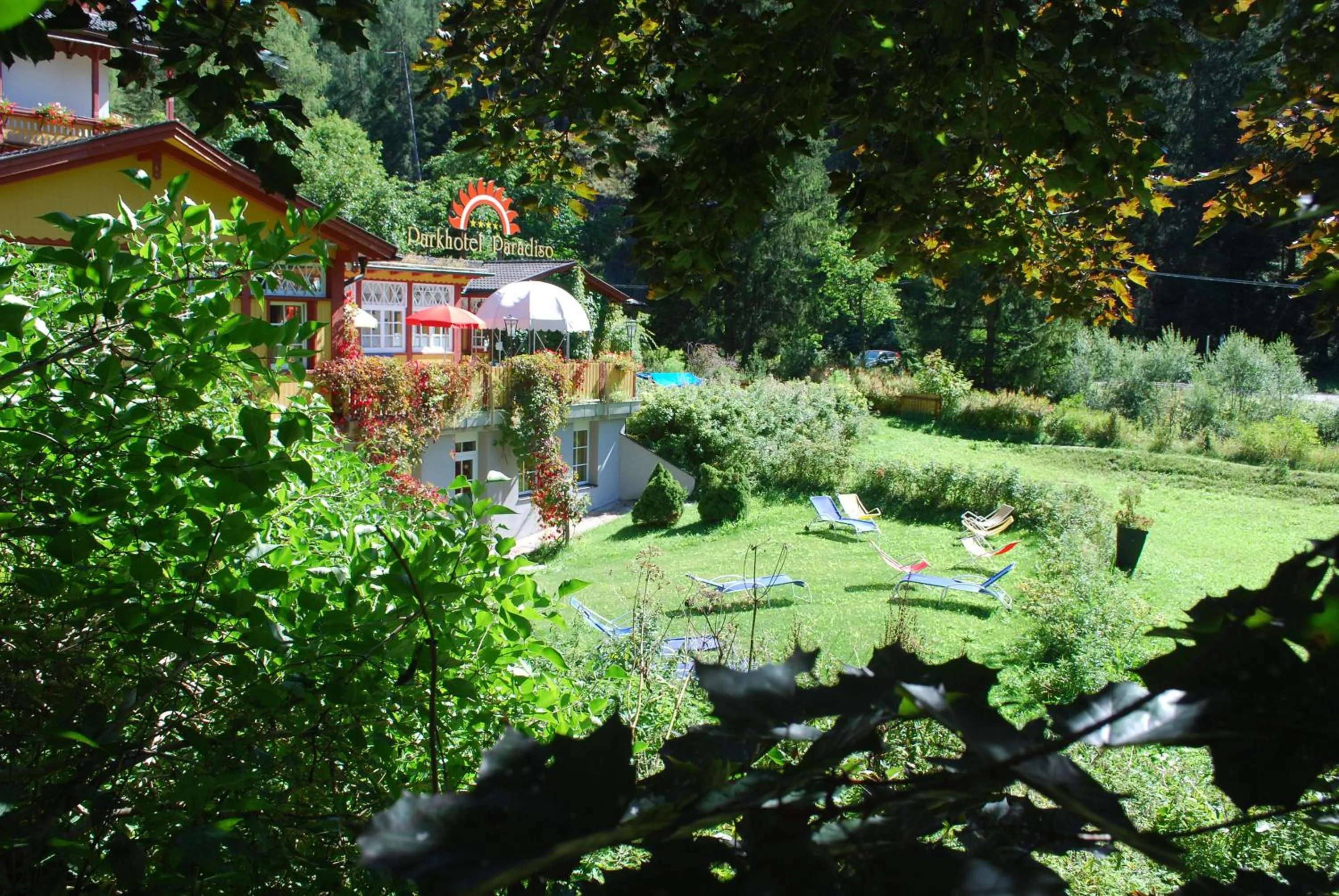 Property building in Parkhotel Sole Paradiso