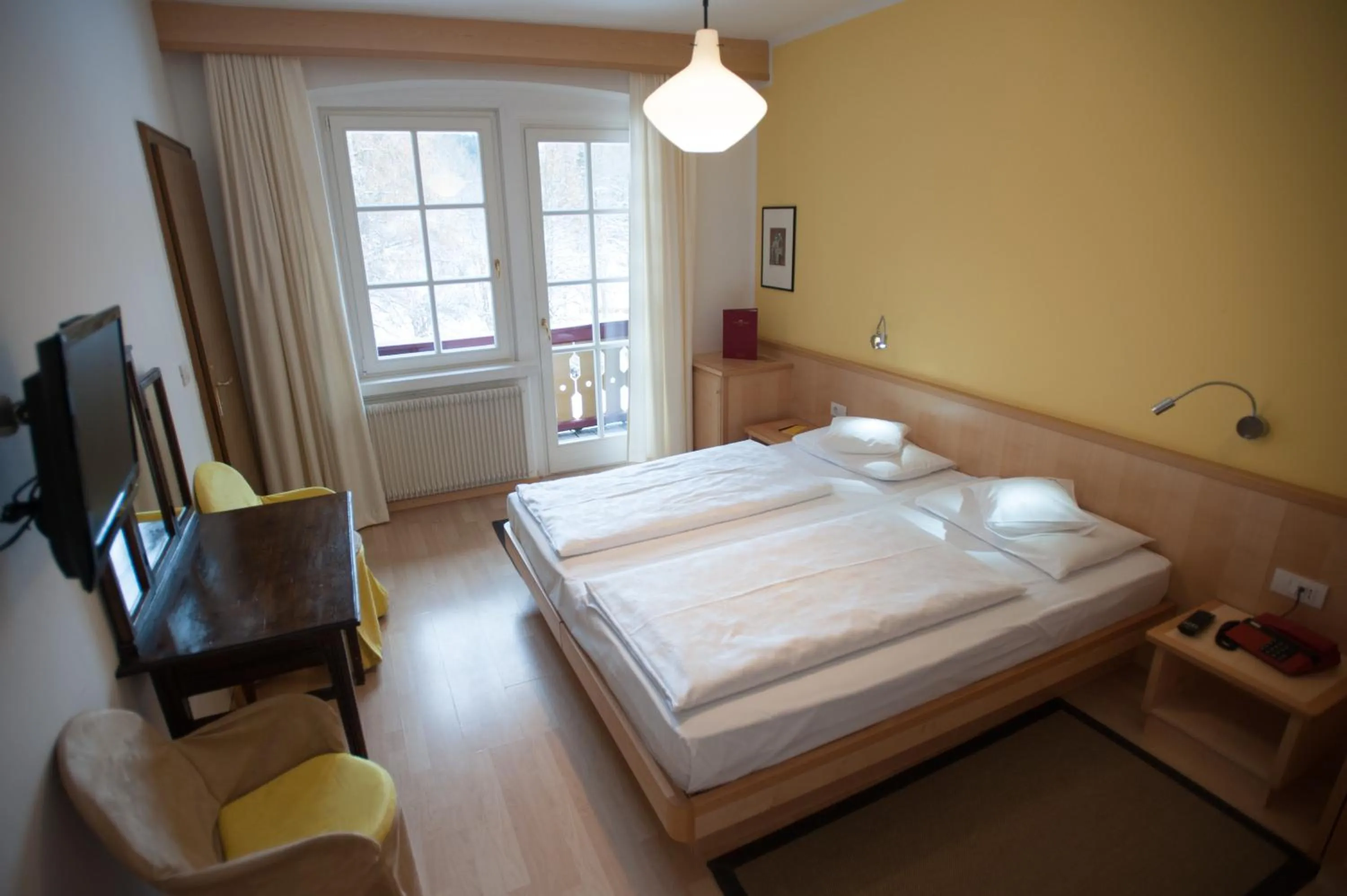 Bedroom, Bed in Parkhotel Sole Paradiso