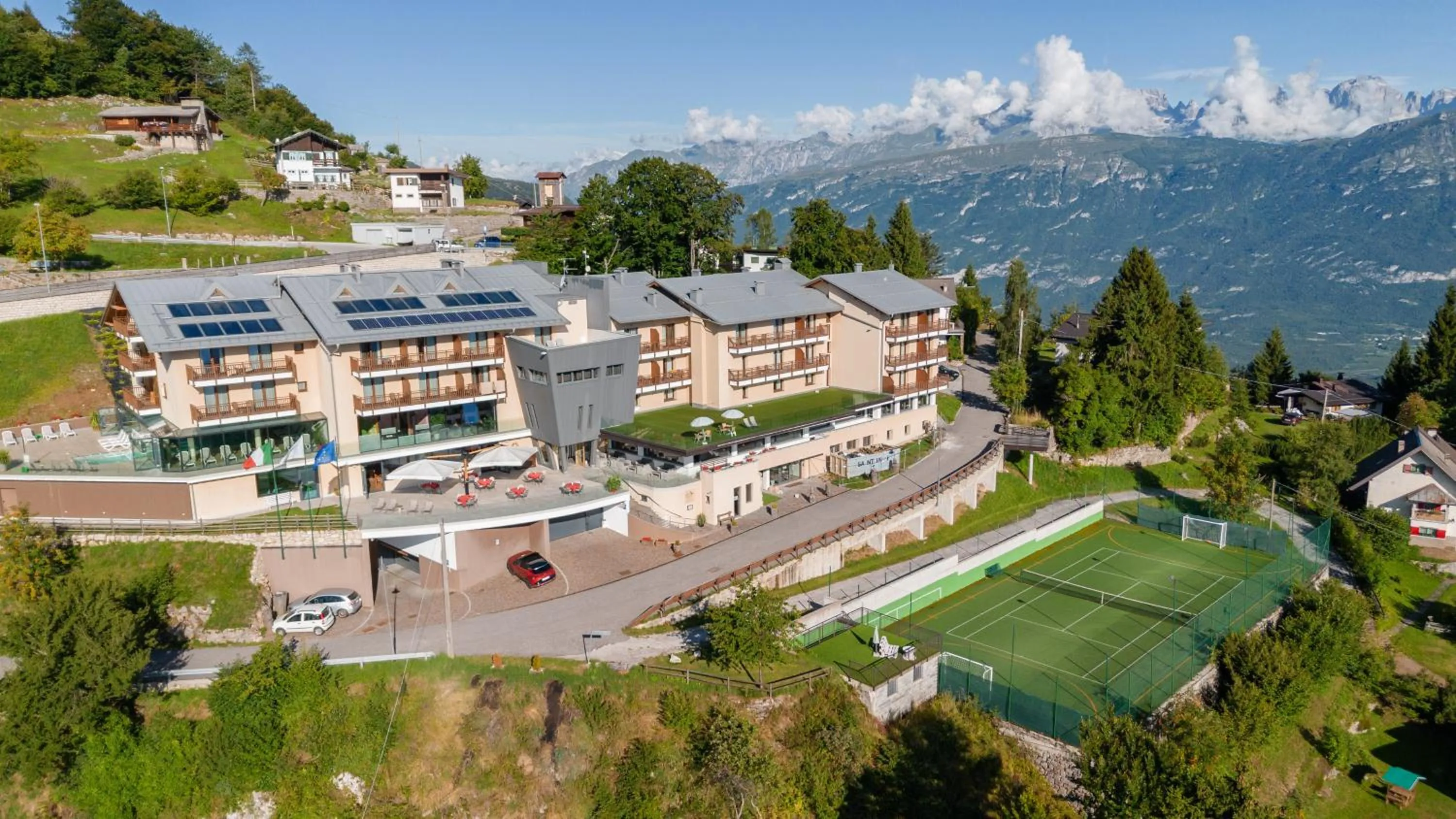 Property building in Hotel Monte Bondone