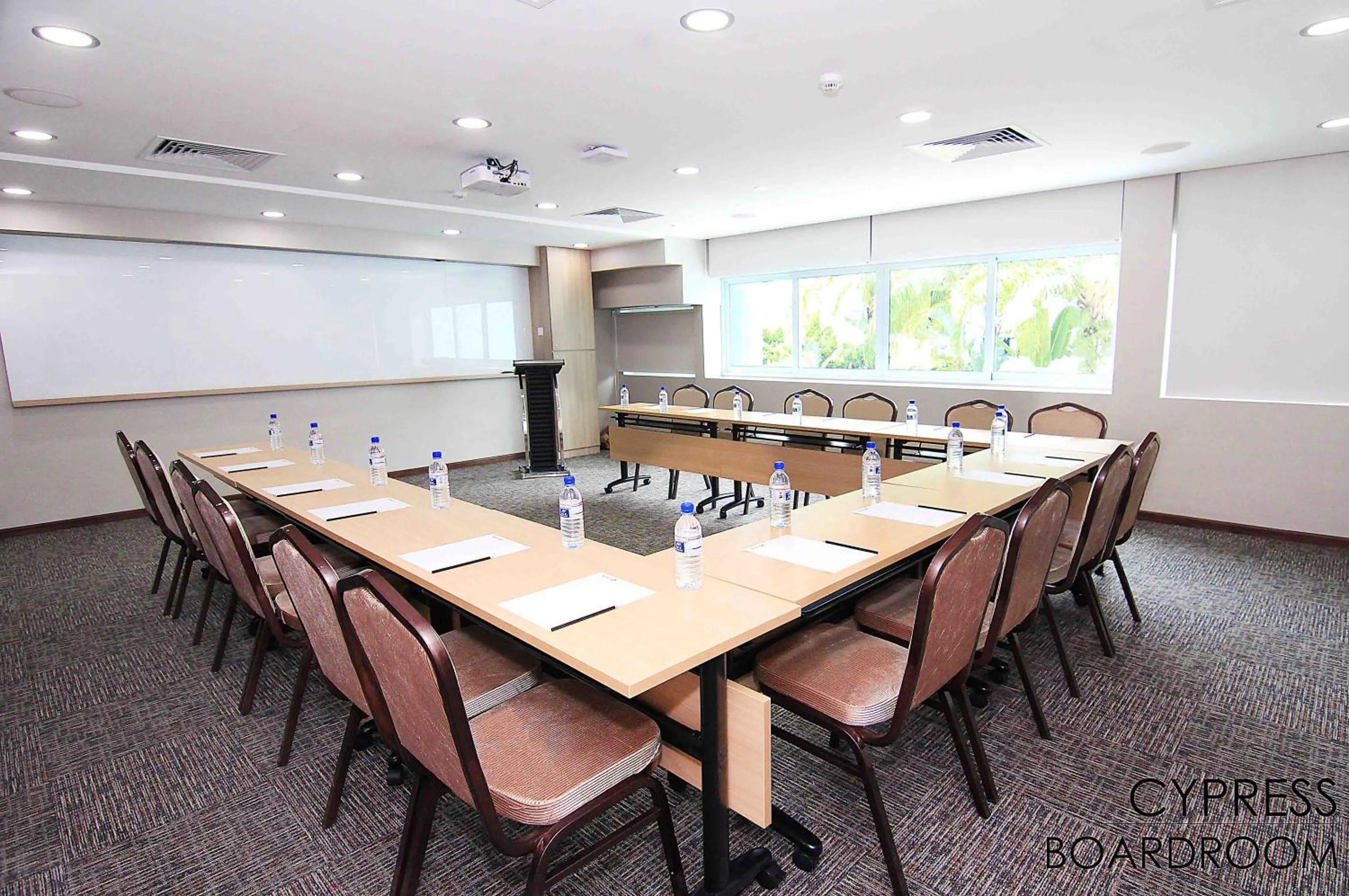 Meeting/conference room in Metro Y Hotel Singapore
