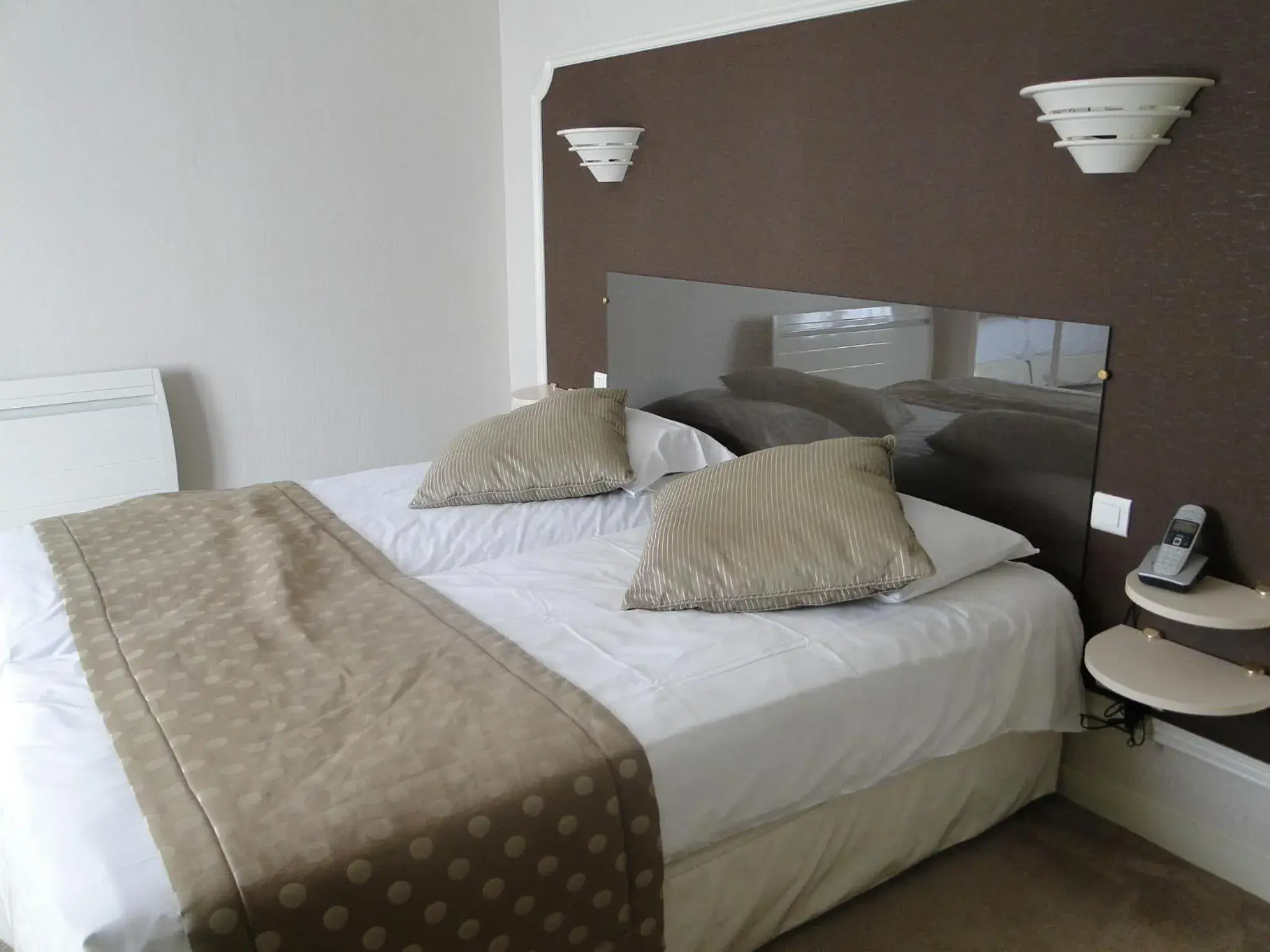 Bed in Logis Auberge Bienvenue Bed in Logis Auberge Bienvenue