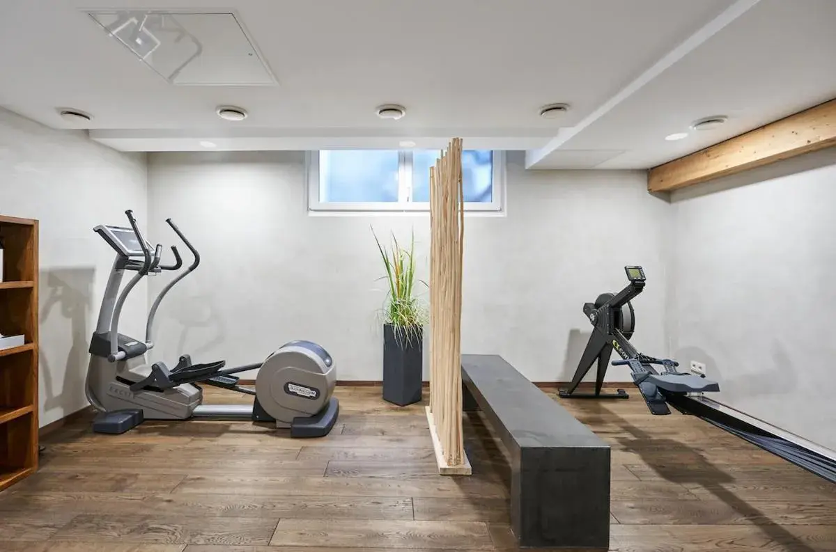 Fitness centre/facilities in Neo Hotel Linde Esslingen Fitness centre/facilities in Neo Hotel Linde Esslingen