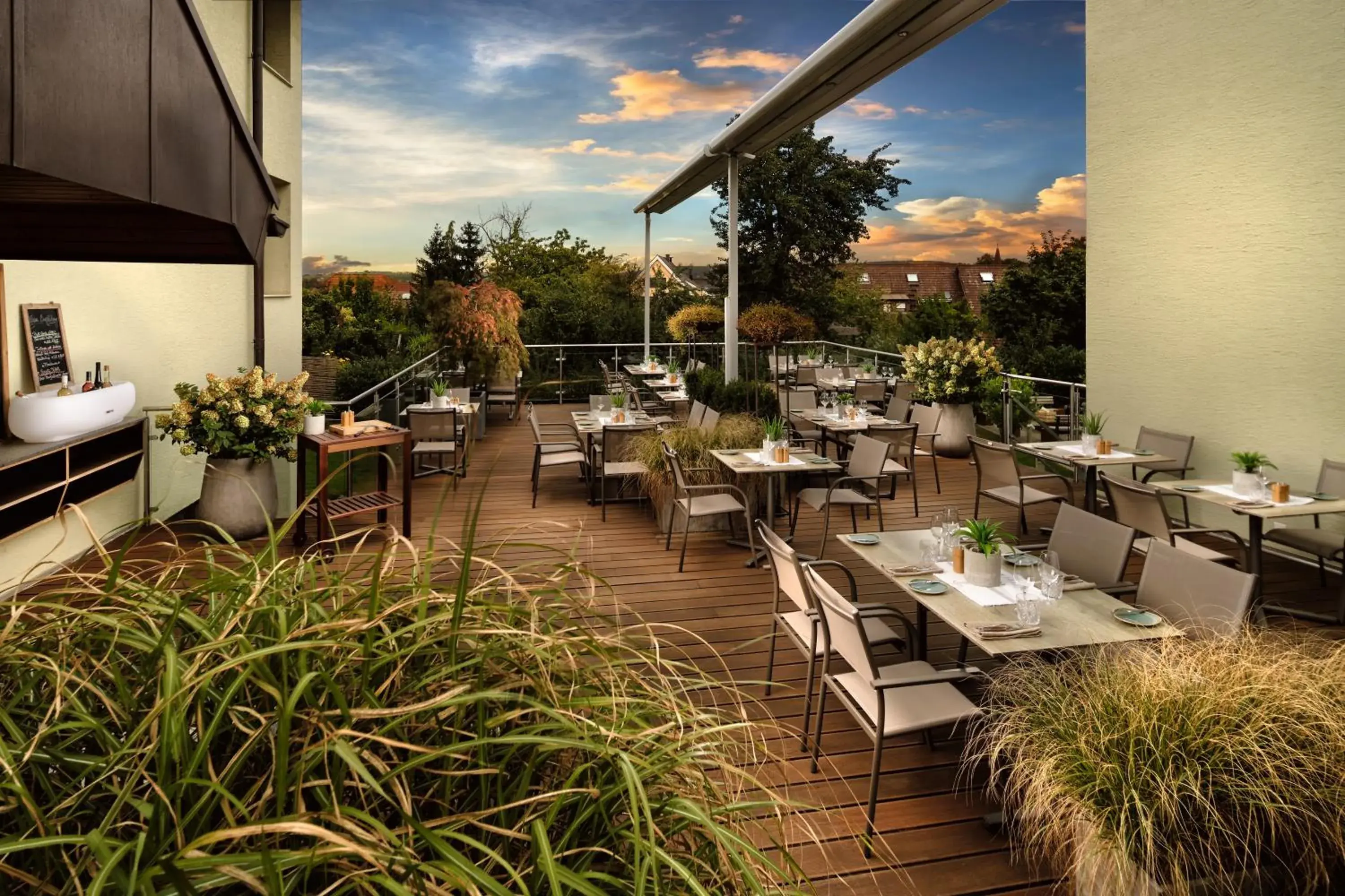 Restaurant/places to eat in Neo Hotel Linde Esslingen Restaurant/places to eat in Neo Hotel Linde Esslingen