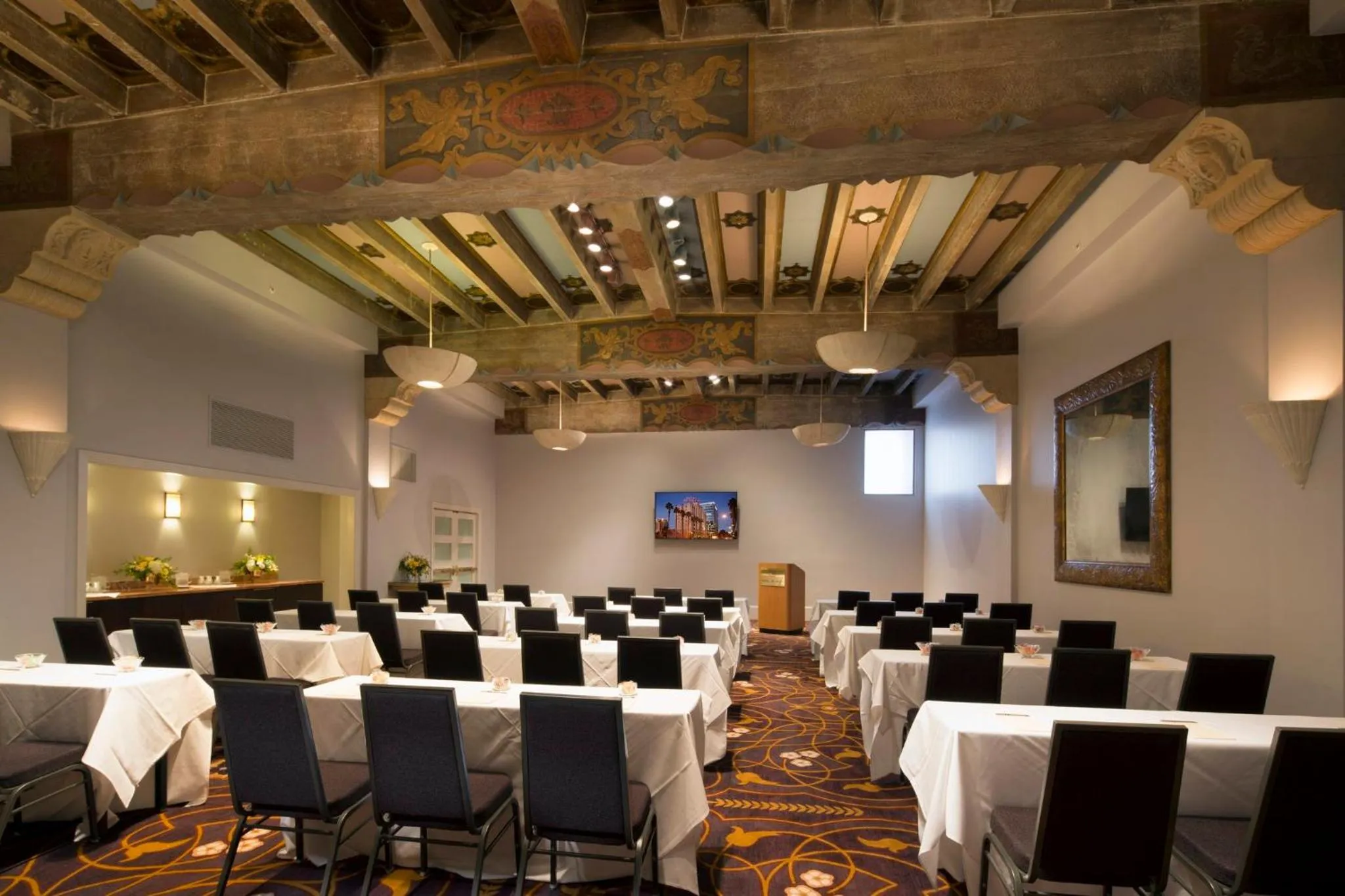 Meeting/conference room in Hotel de Anza by IHG