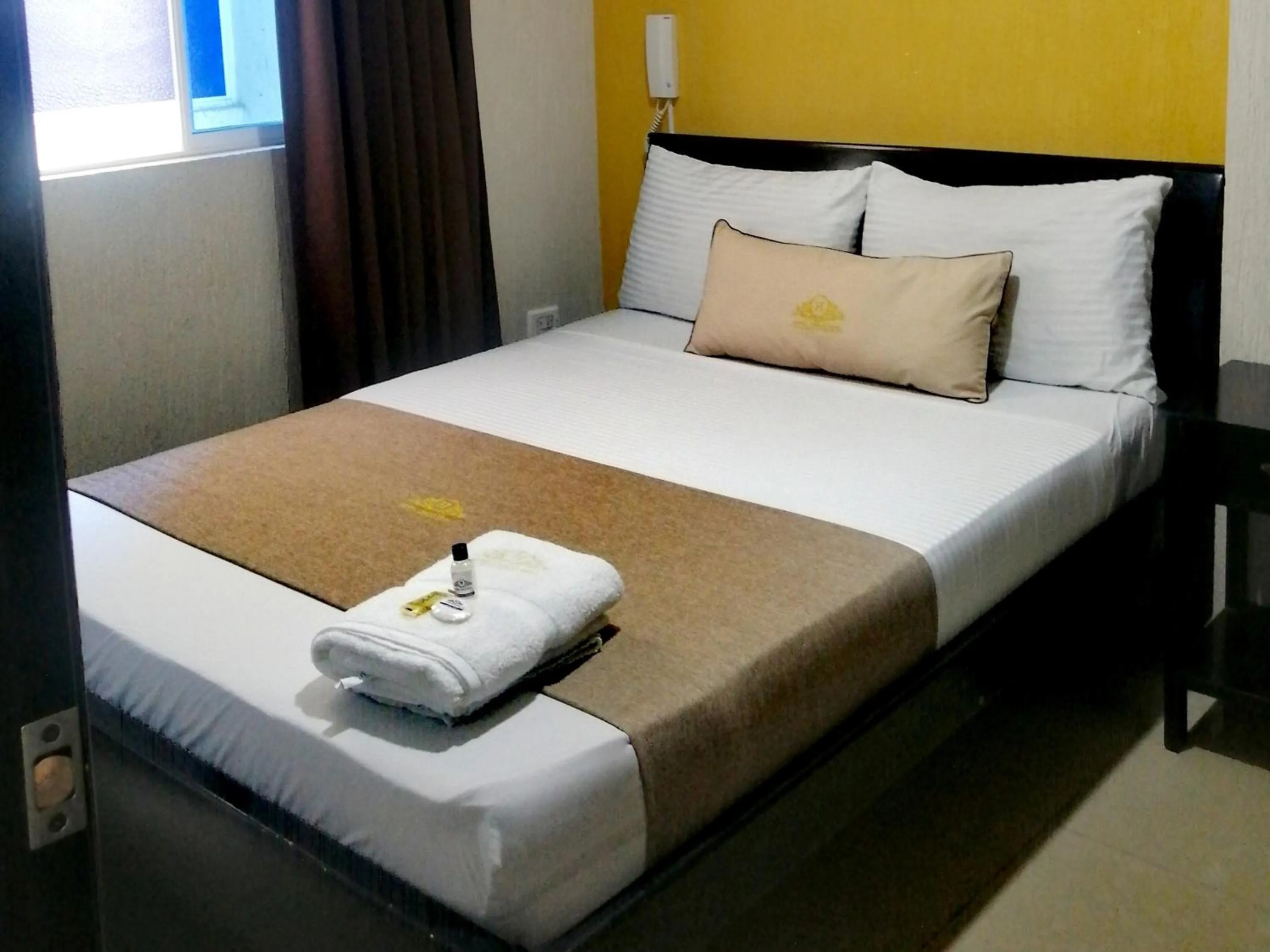 Bed in Hotel Chico Real