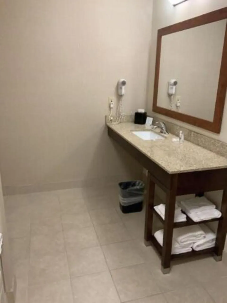 Bathroom in Comfort Inn & Suites West Chester - North Cincinnati