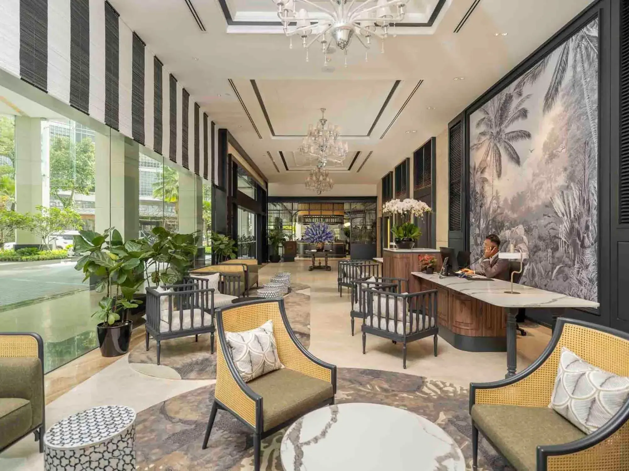 Lobby or reception in The Robertson House by The Crest Collection Lobby or reception in The Robertson House by The Crest Collection