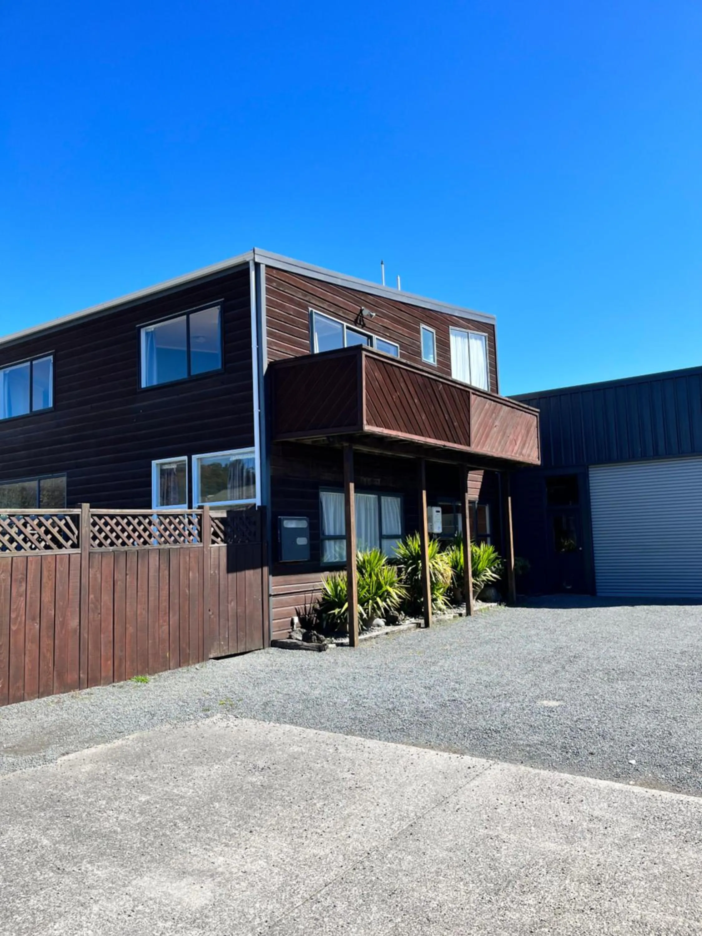 Property building in Alpine Motel