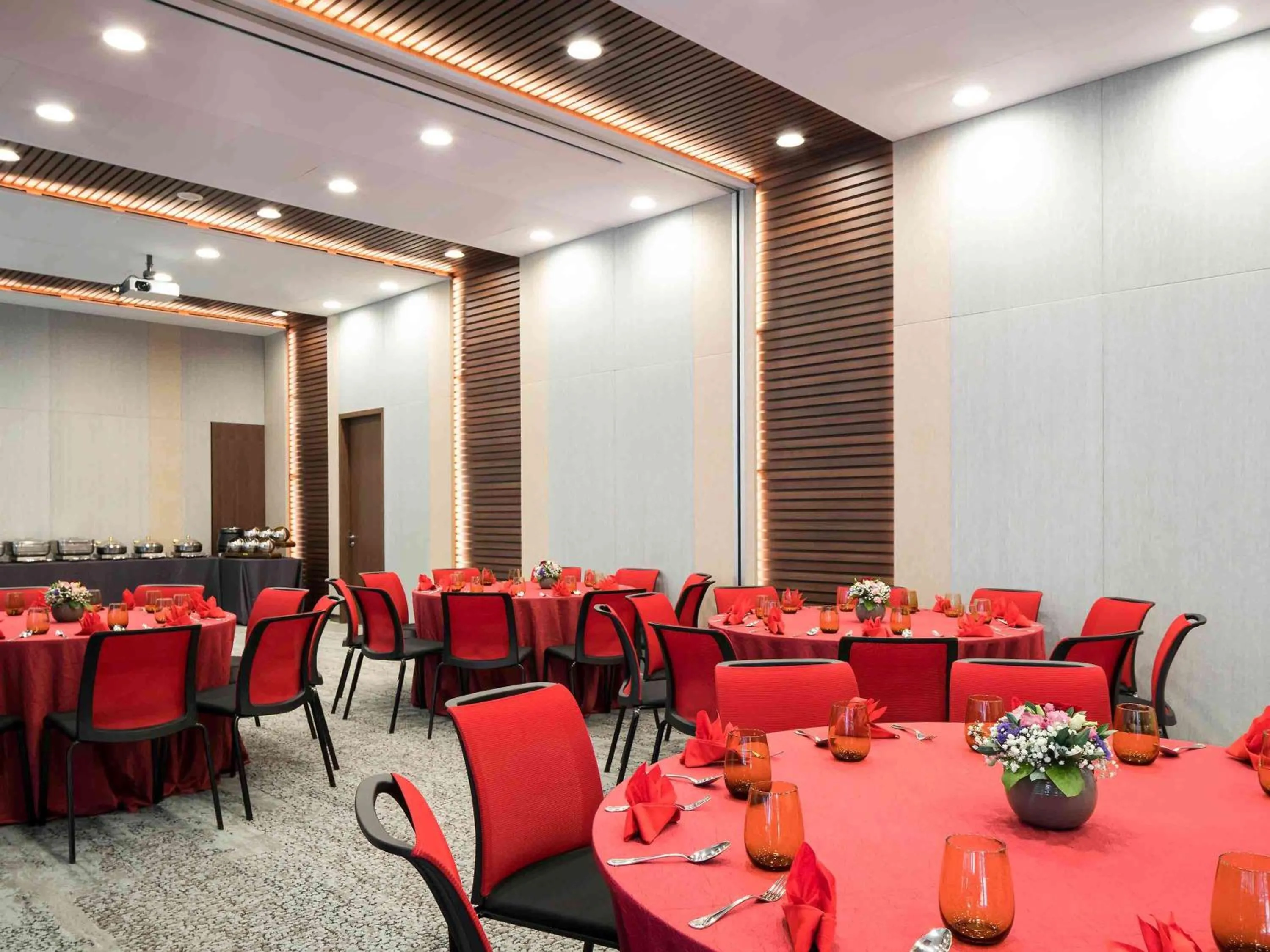 Meeting/conference room in Ibis Singapore on Bencoolen - Newly Renovated